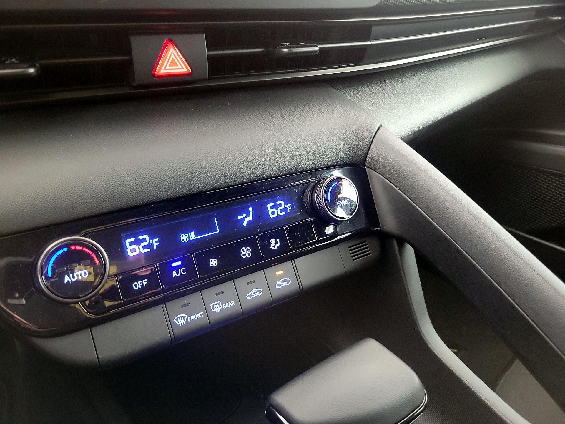 Thumbnail: 2025 Hyundai Elantra - 16