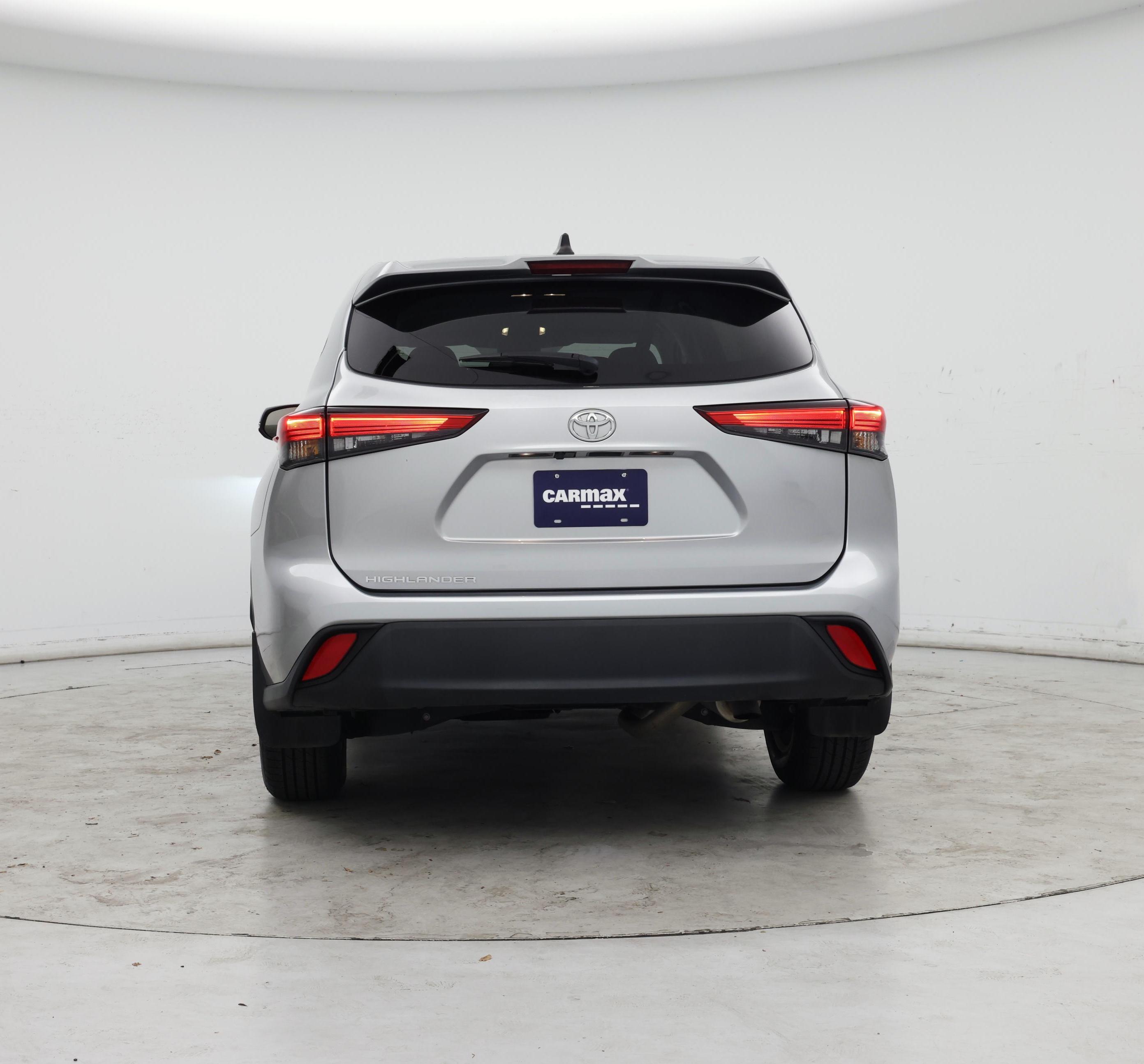 Thumbnail: 2023 Toyota Highlander - 6