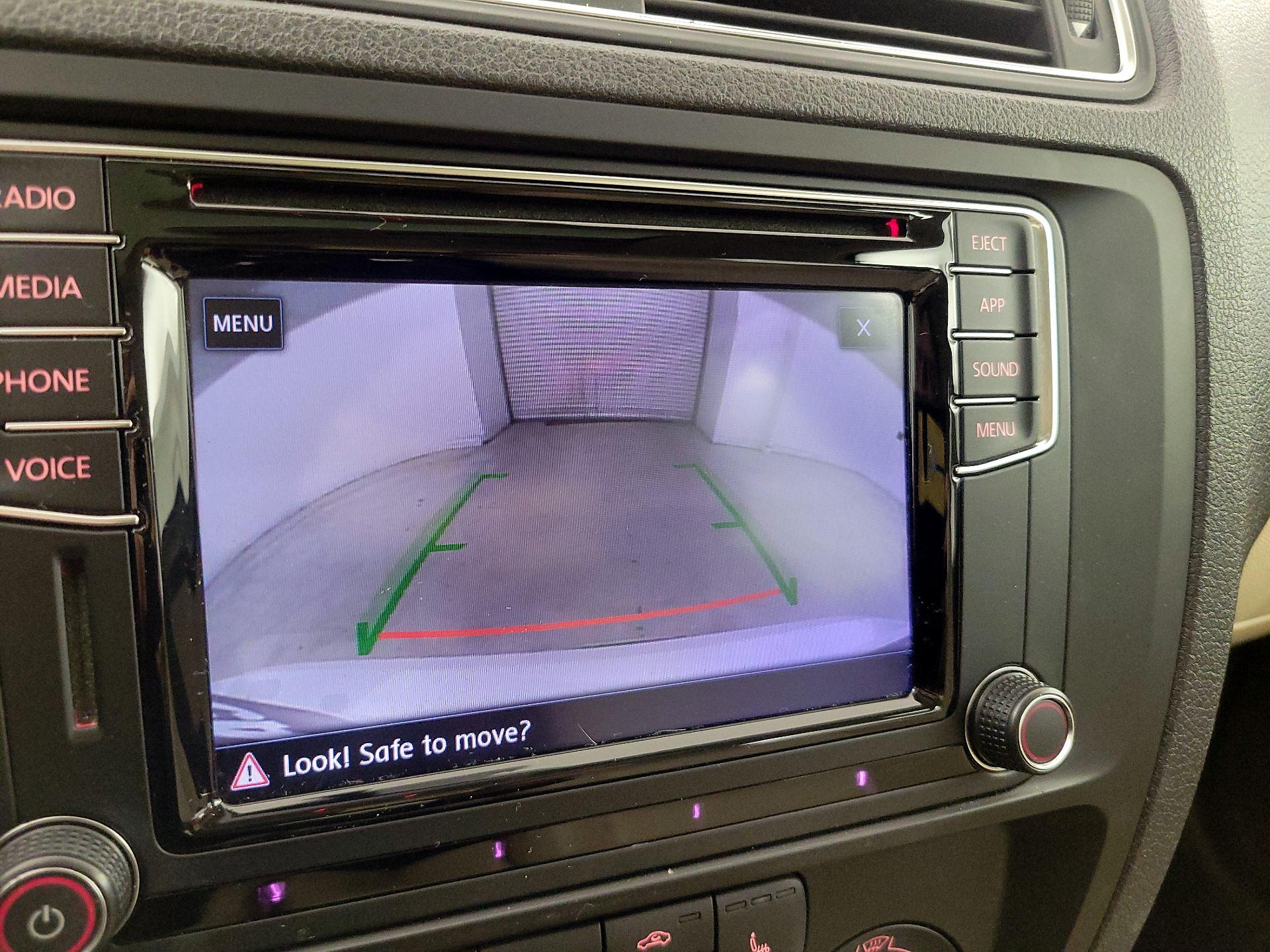 Thumbnail: 2018 Volkswagen Jetta - 14