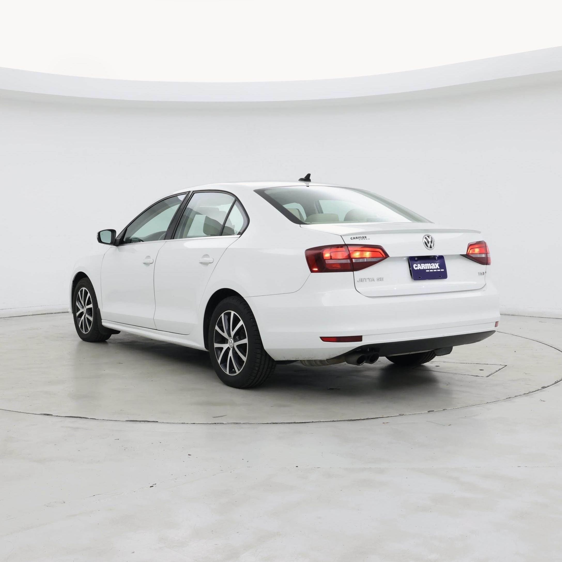 Thumbnail: 2018 Volkswagen Jetta - 2