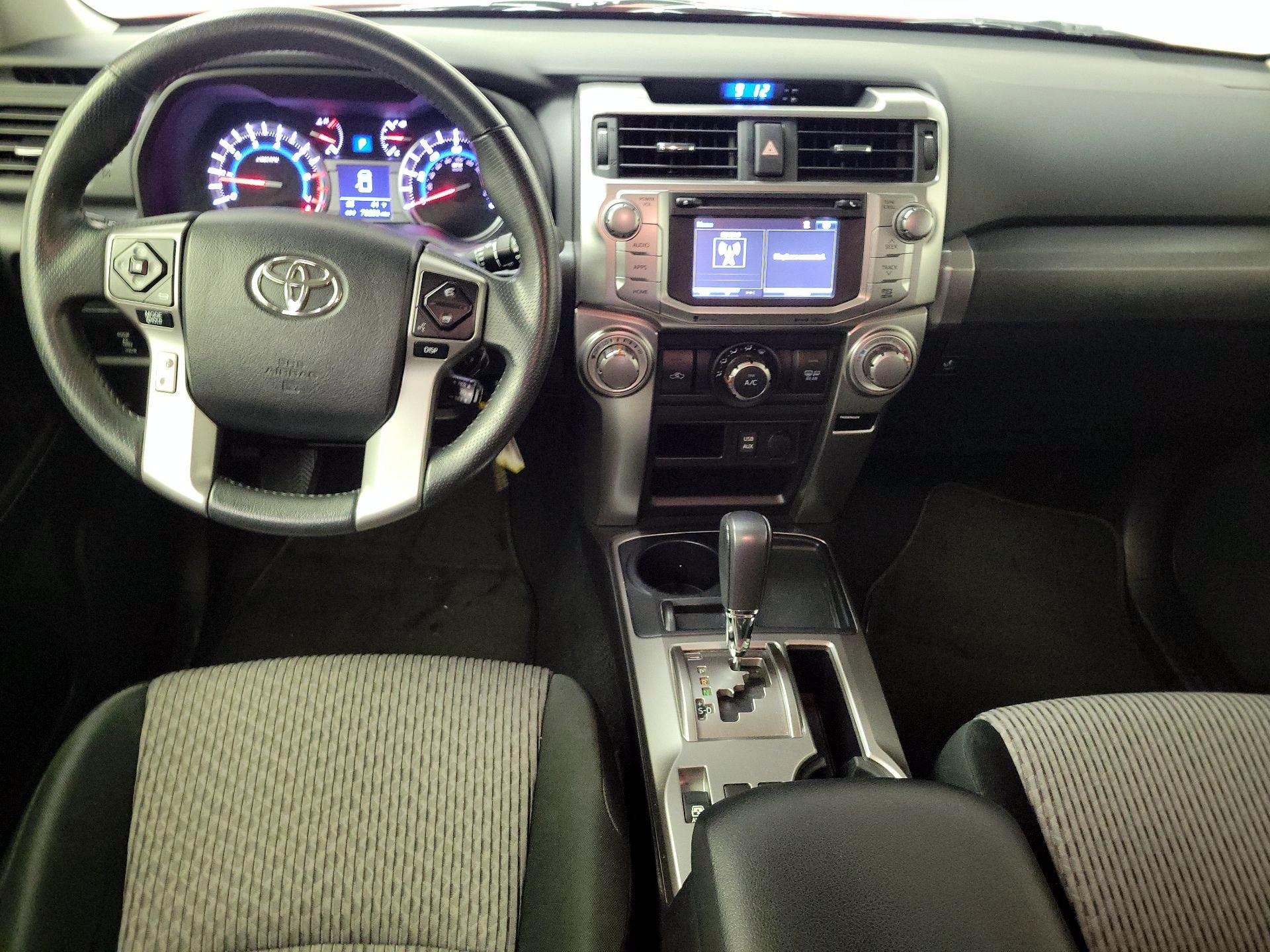 Thumbnail: 2016 Toyota 4Runner - 9