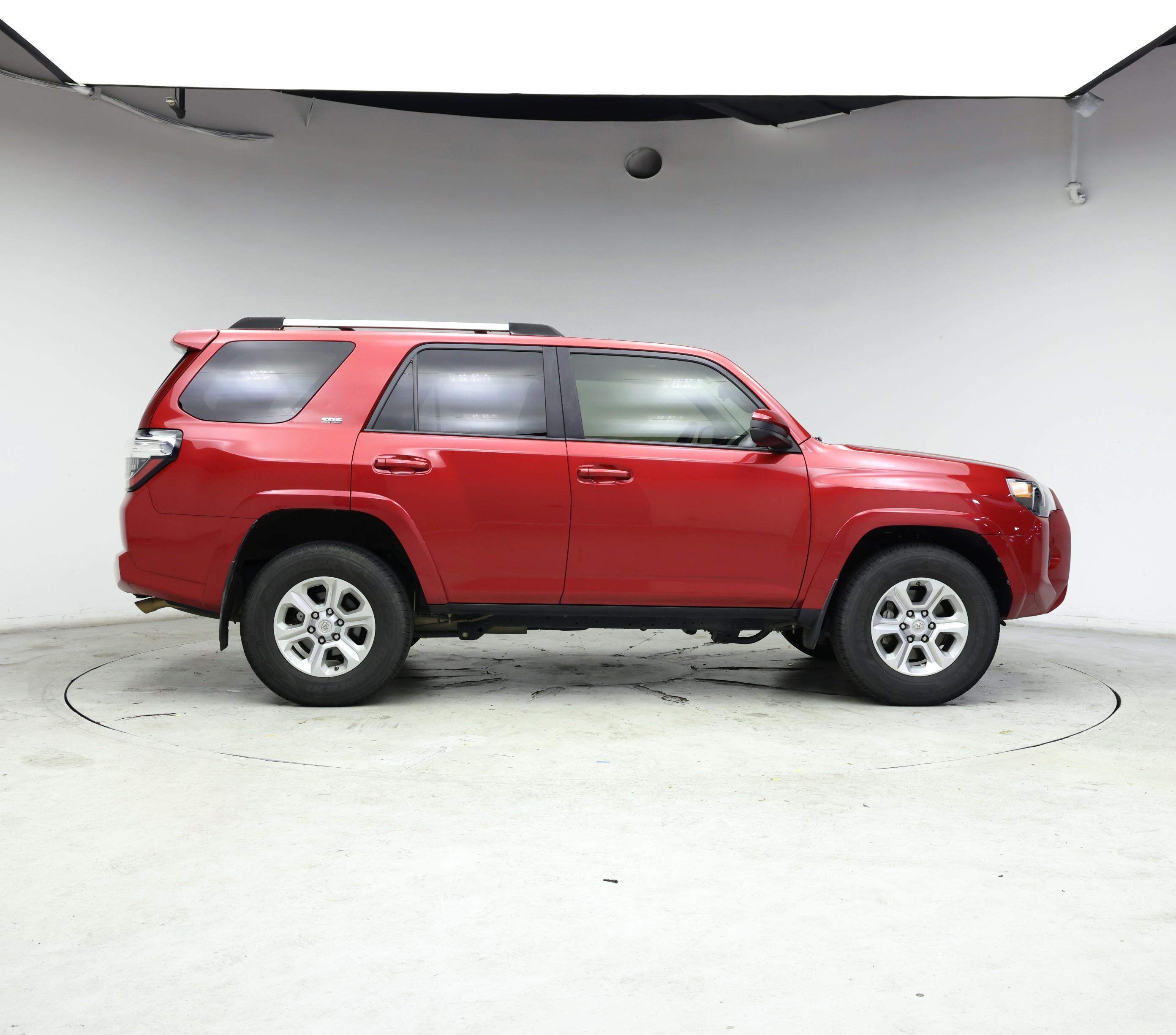 Thumbnail: 2016 Toyota 4Runner - 7
