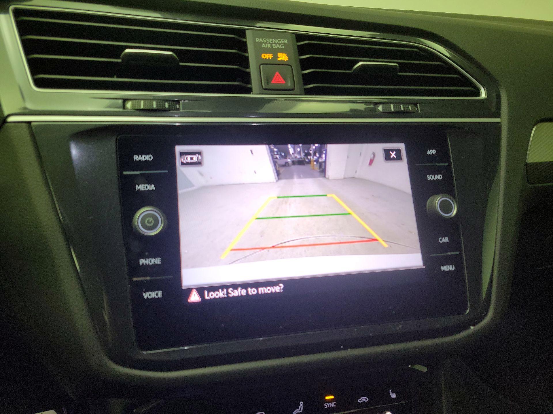 Thumbnail: 2024 Volkswagen Tiguan - 14