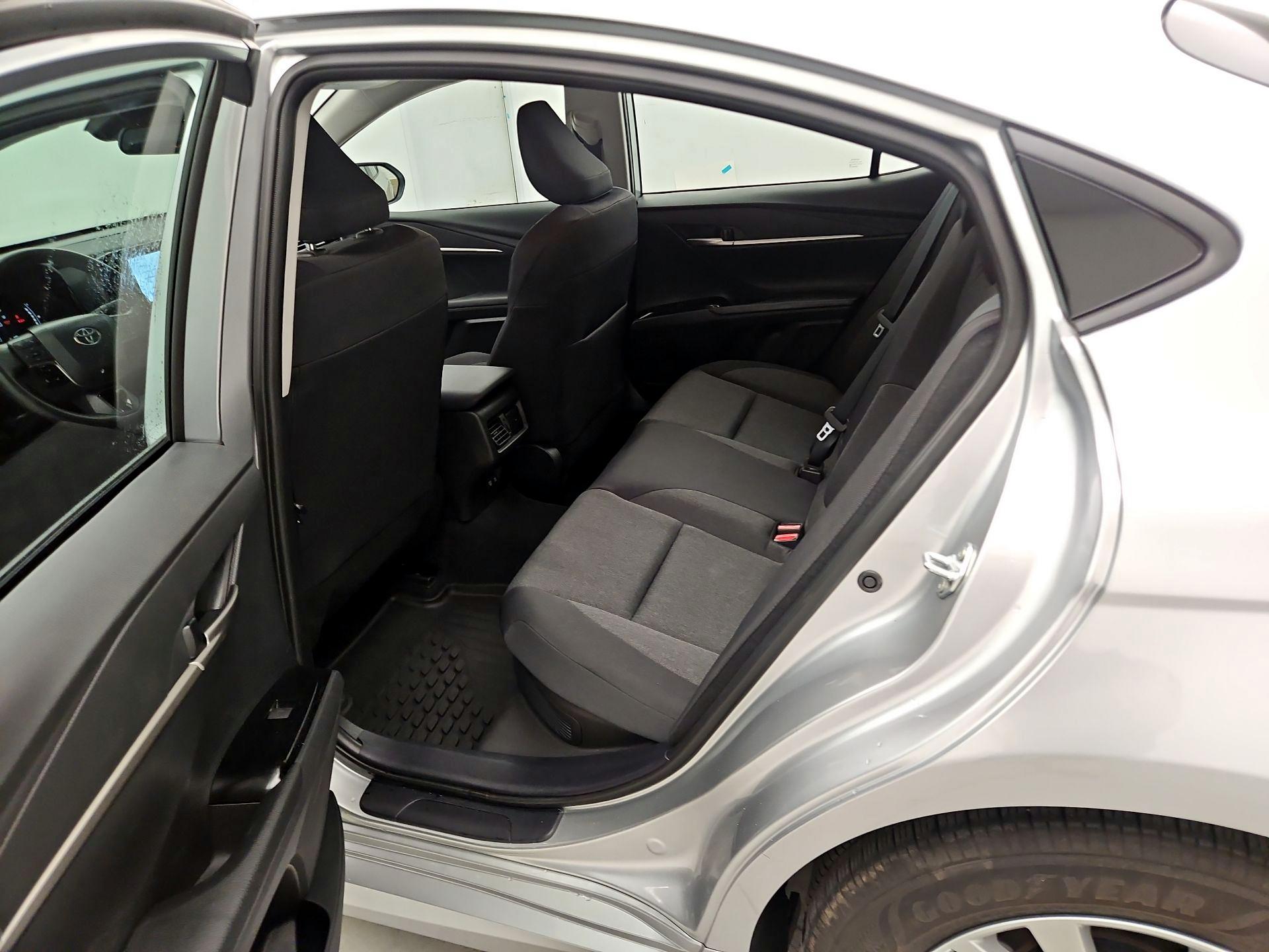 Thumbnail: 2025 Toyota Camry - 19