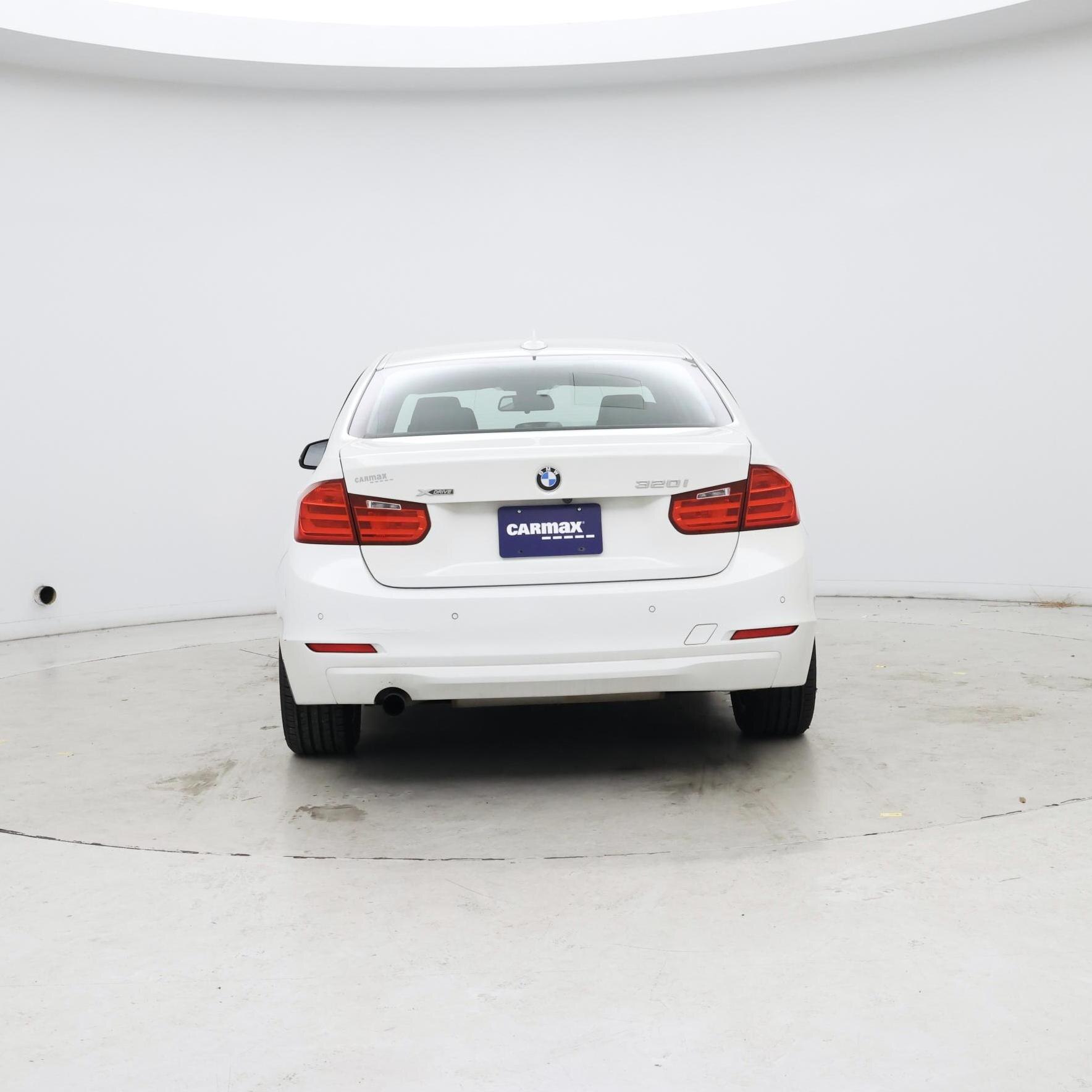 Thumbnail: 2015 BMW 3 Series - 6