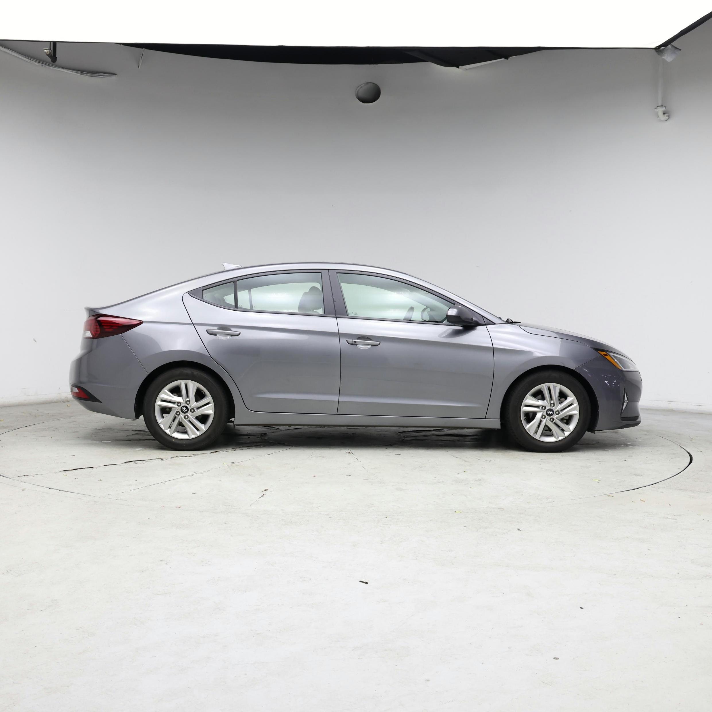 Thumbnail: 2020 Hyundai Elantra - 7