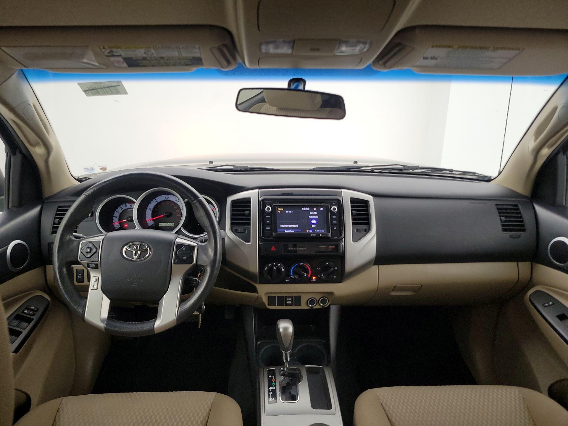 Thumbnail: 2015 Toyota Tacoma - 9