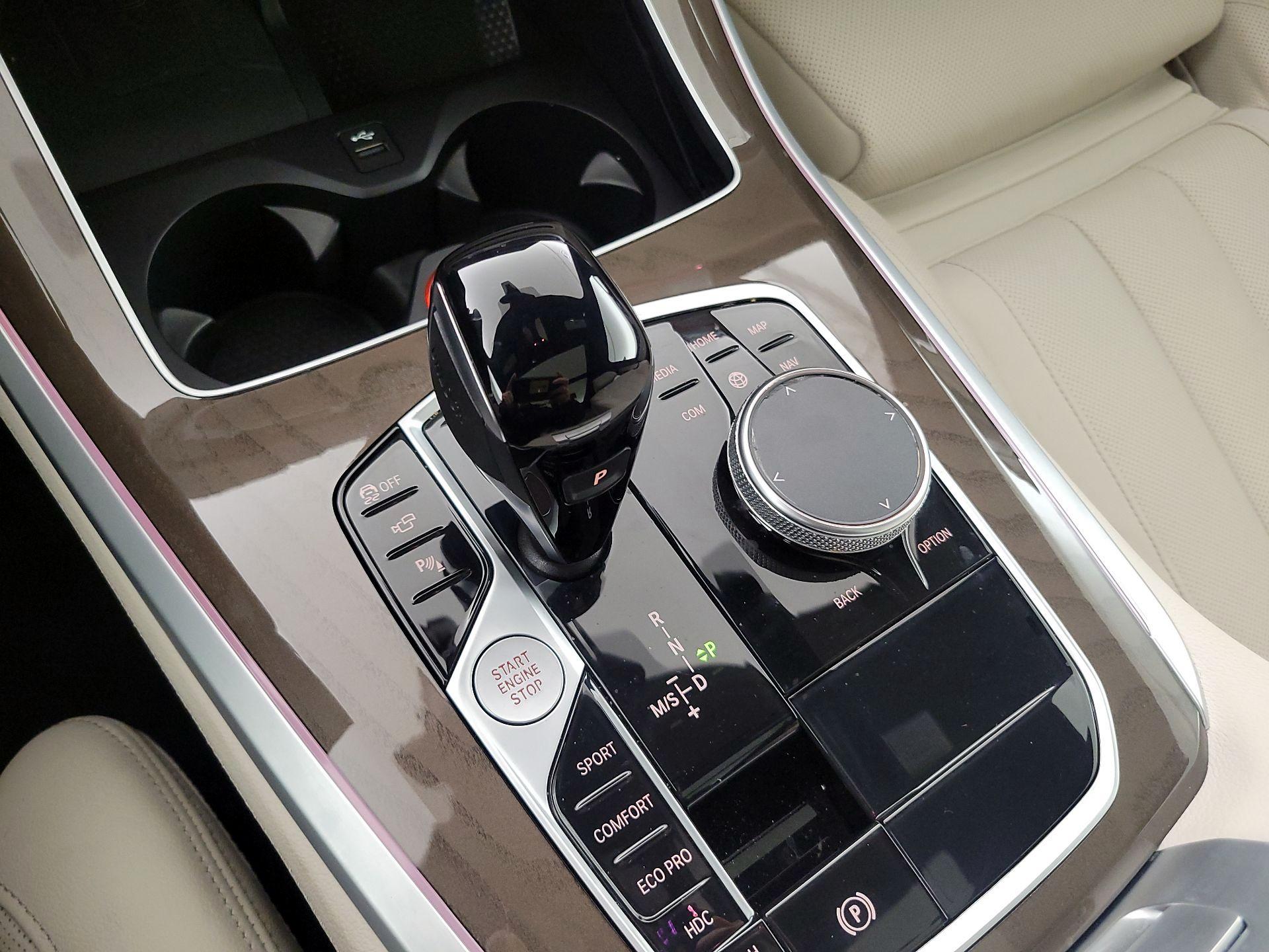 Thumbnail: 2022 BMW X5 - 18