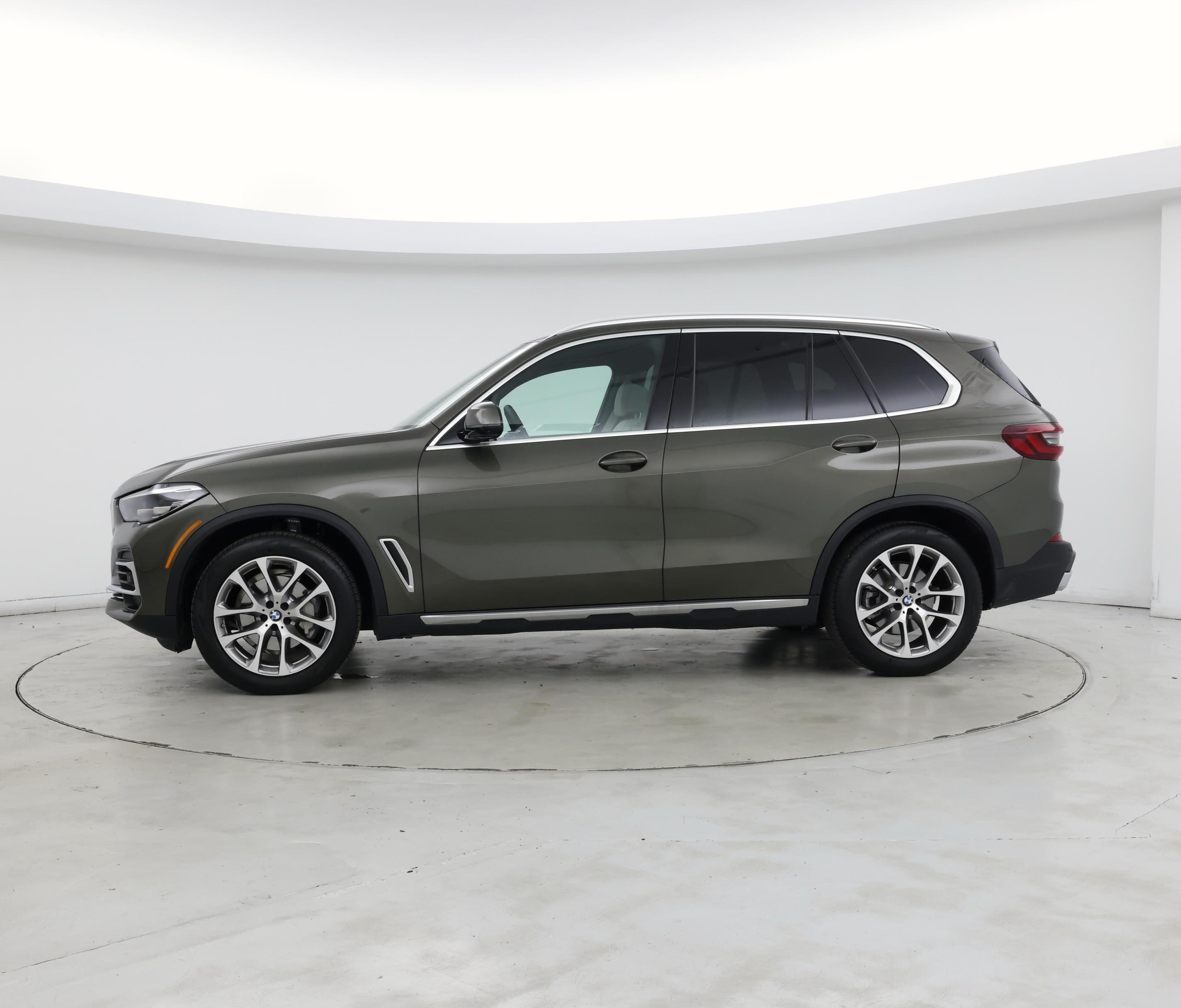 Thumbnail: 2022 BMW X5 - 3