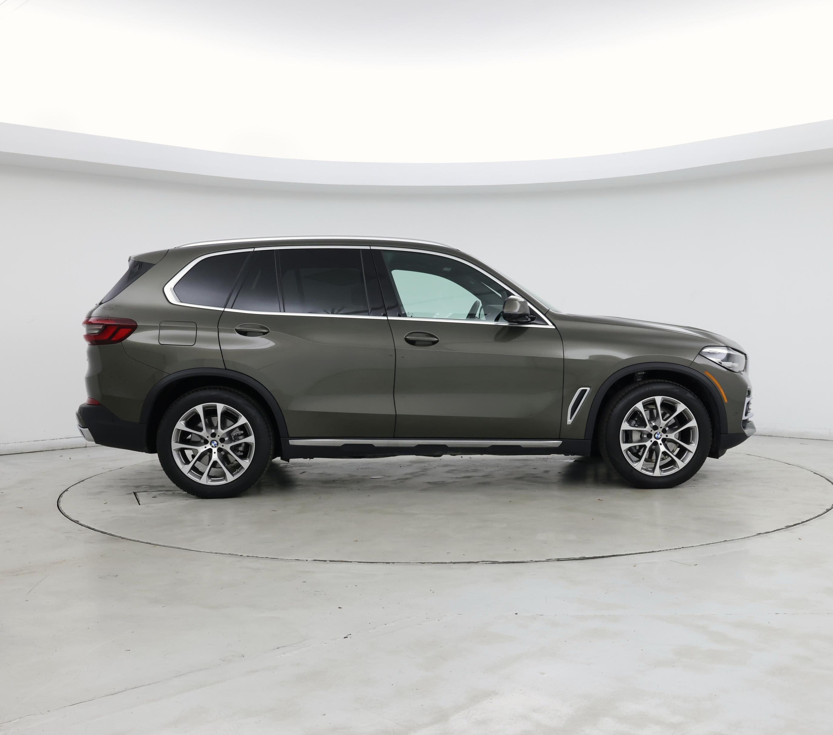 Thumbnail: 2022 BMW X5 - 7