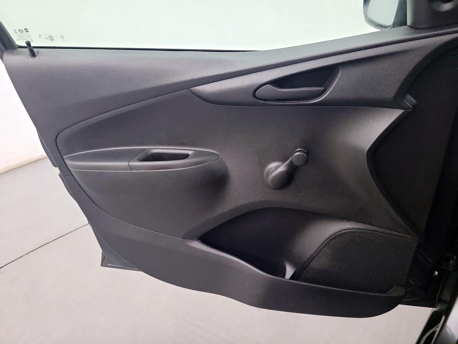 Thumbnail: 2019 Chevrolet Spark - 10