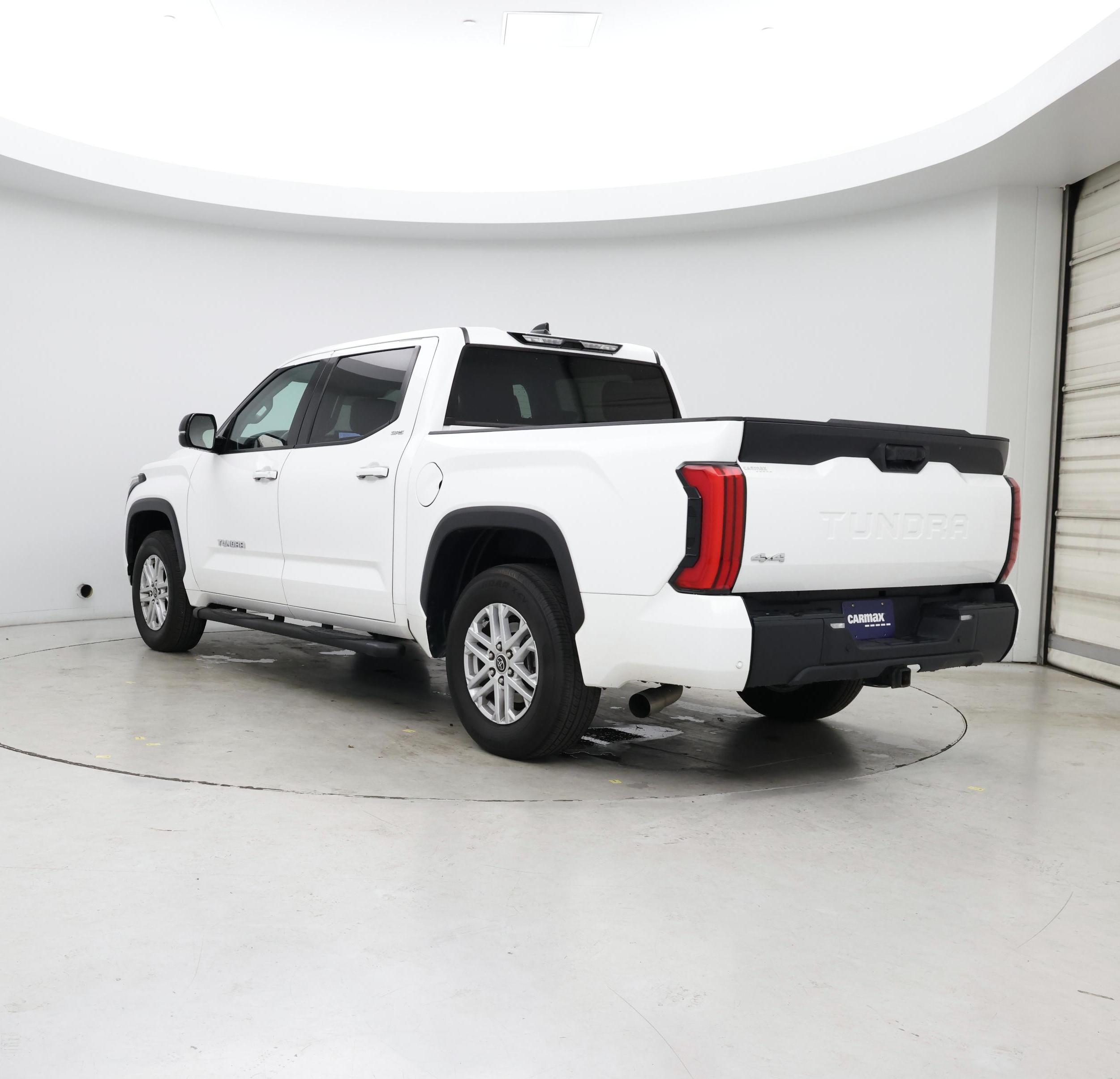 Thumbnail: 2022 Toyota Tundra - 2