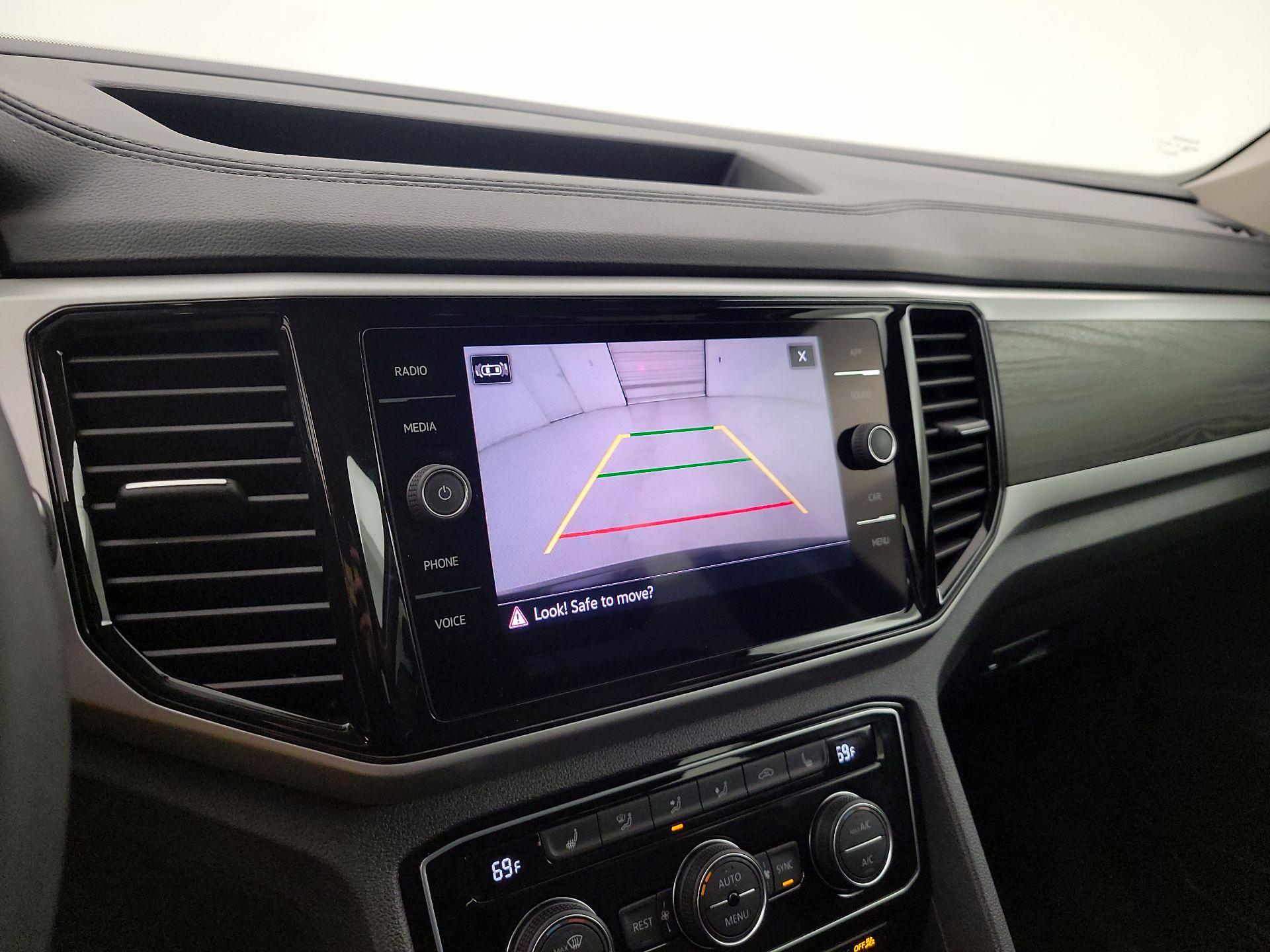 Thumbnail: 2023 Volkswagen Atlas - 14