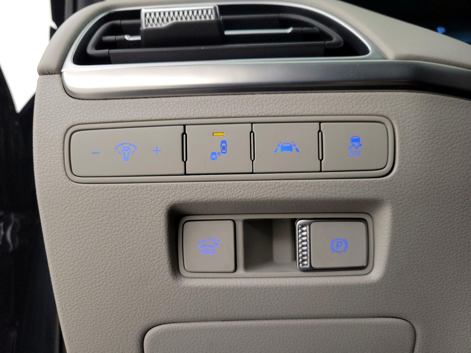 Thumbnail: 2021 Hyundai Palisade - 13