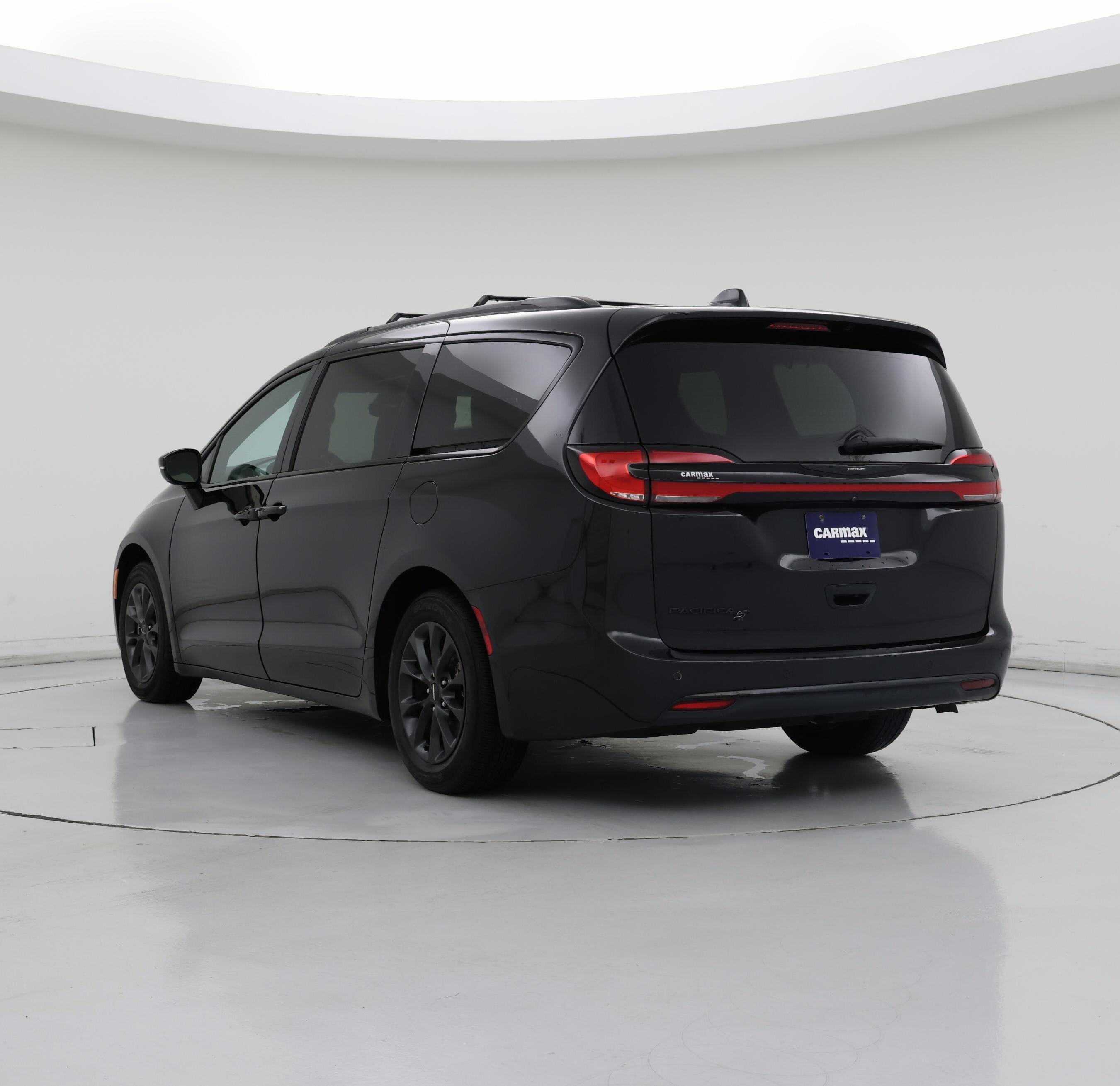 Thumbnail: 2021 Chrysler Pacifica - 2