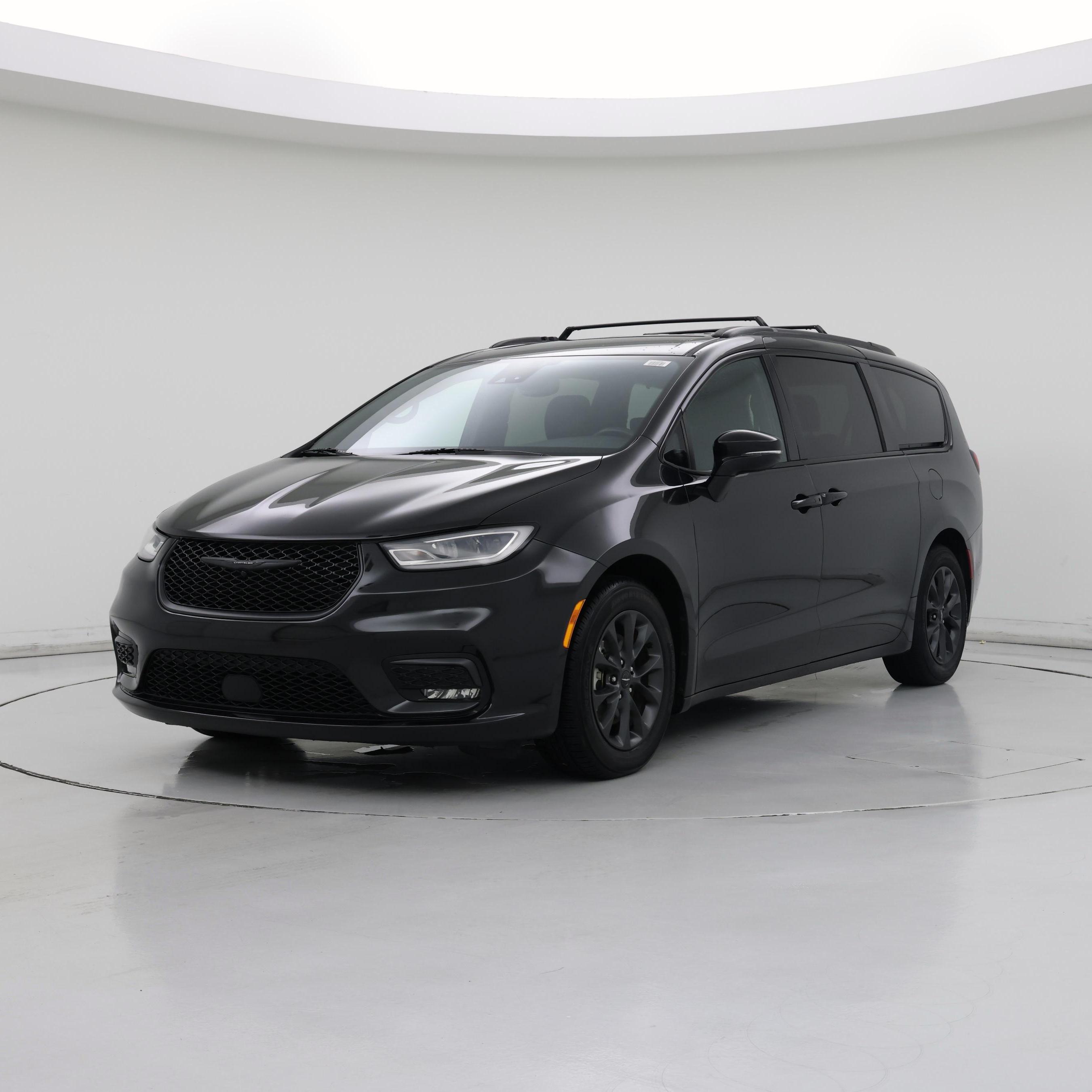 Thumbnail: 2021 Chrysler Pacifica - 4