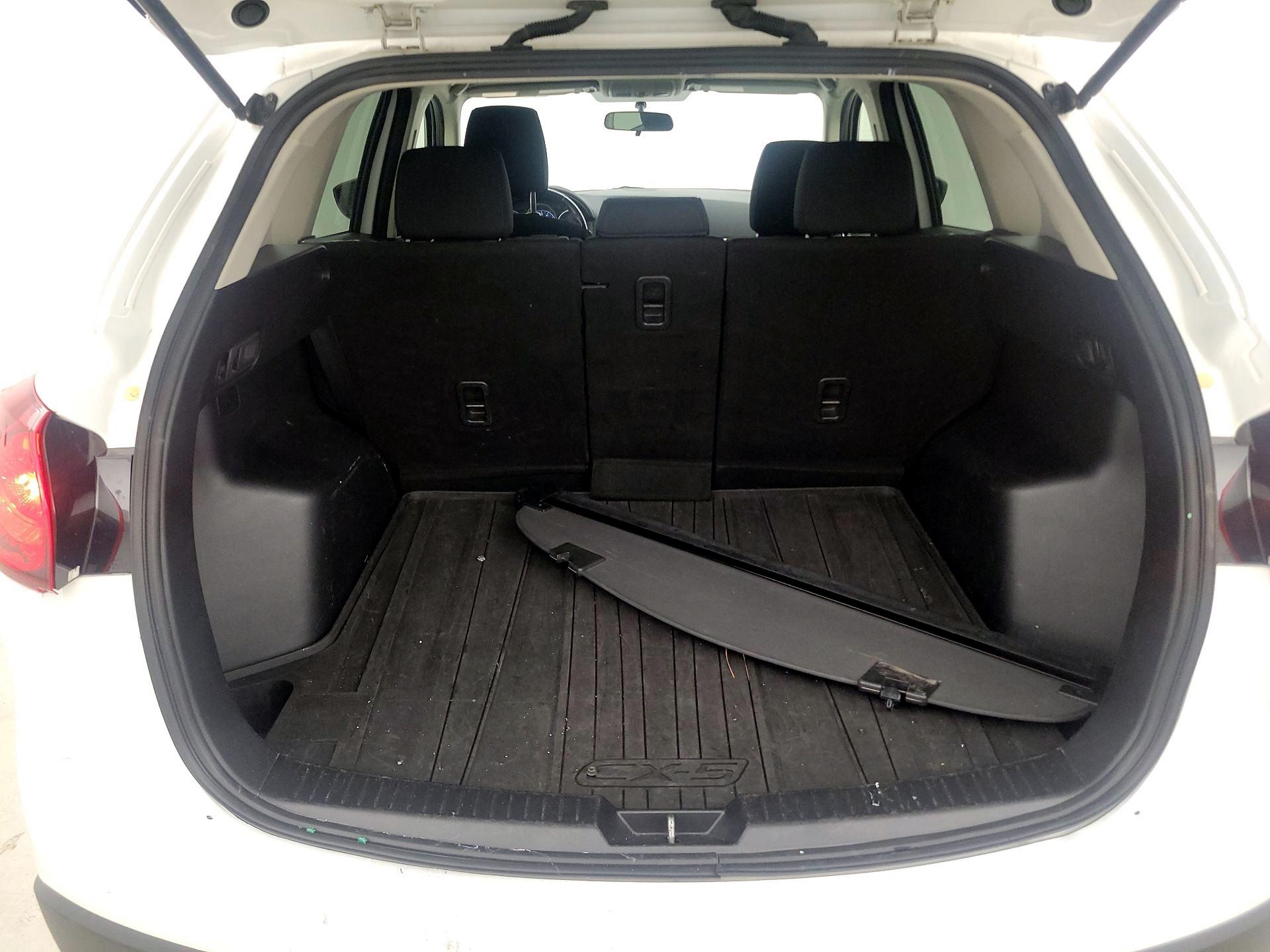 Thumbnail: 2016 Mazda CX-5 - 20