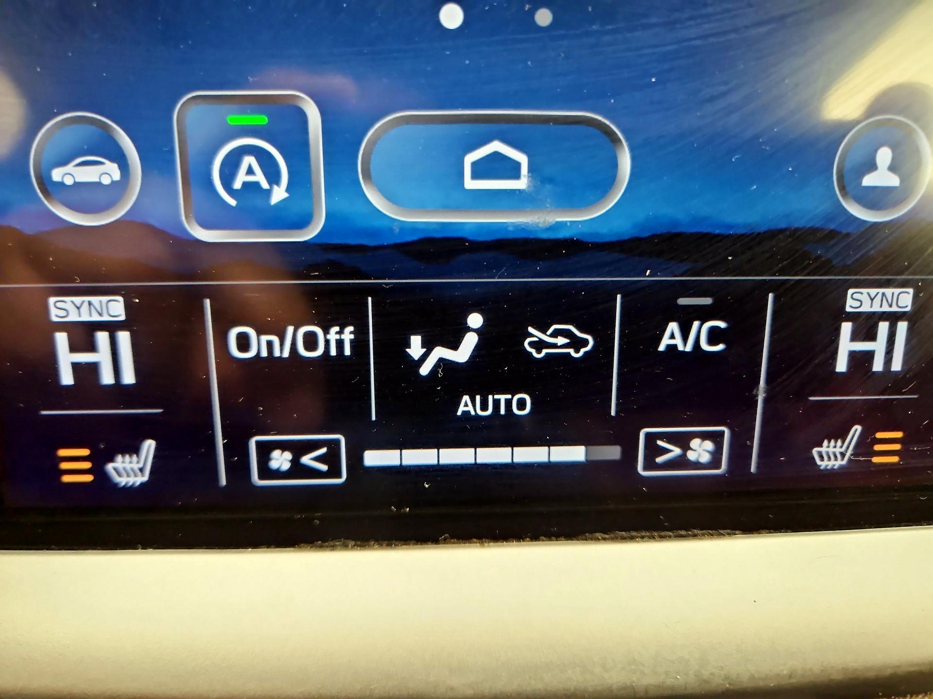 Thumbnail: 2020 Subaru Outback - 16