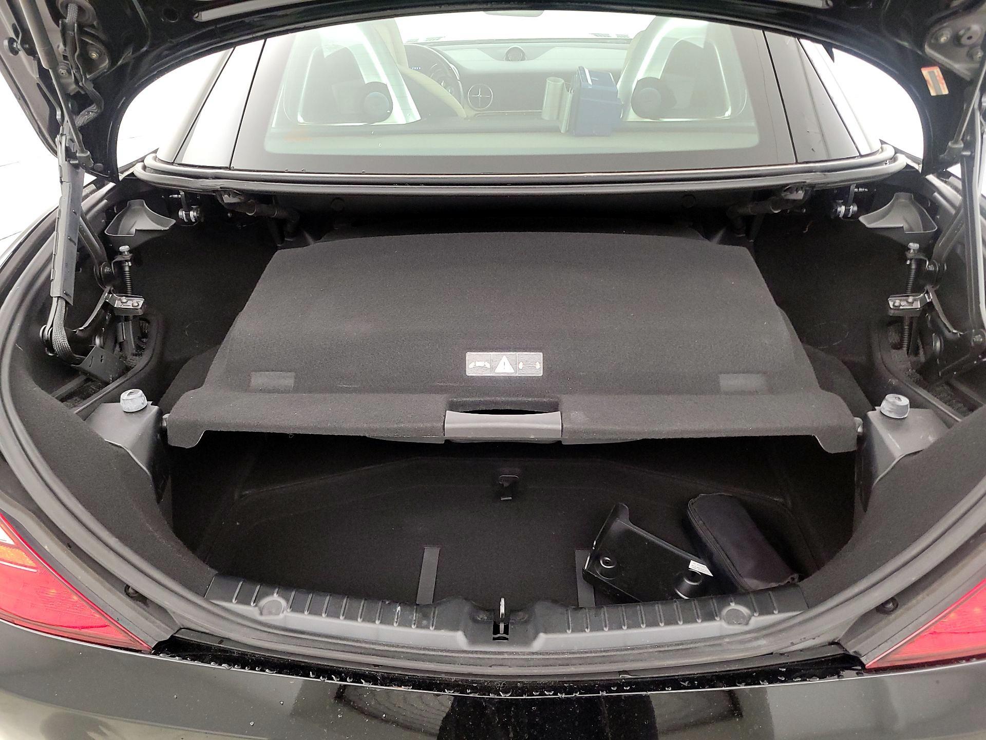 Thumbnail: 2016 Mercedes-Benz SLK - 18