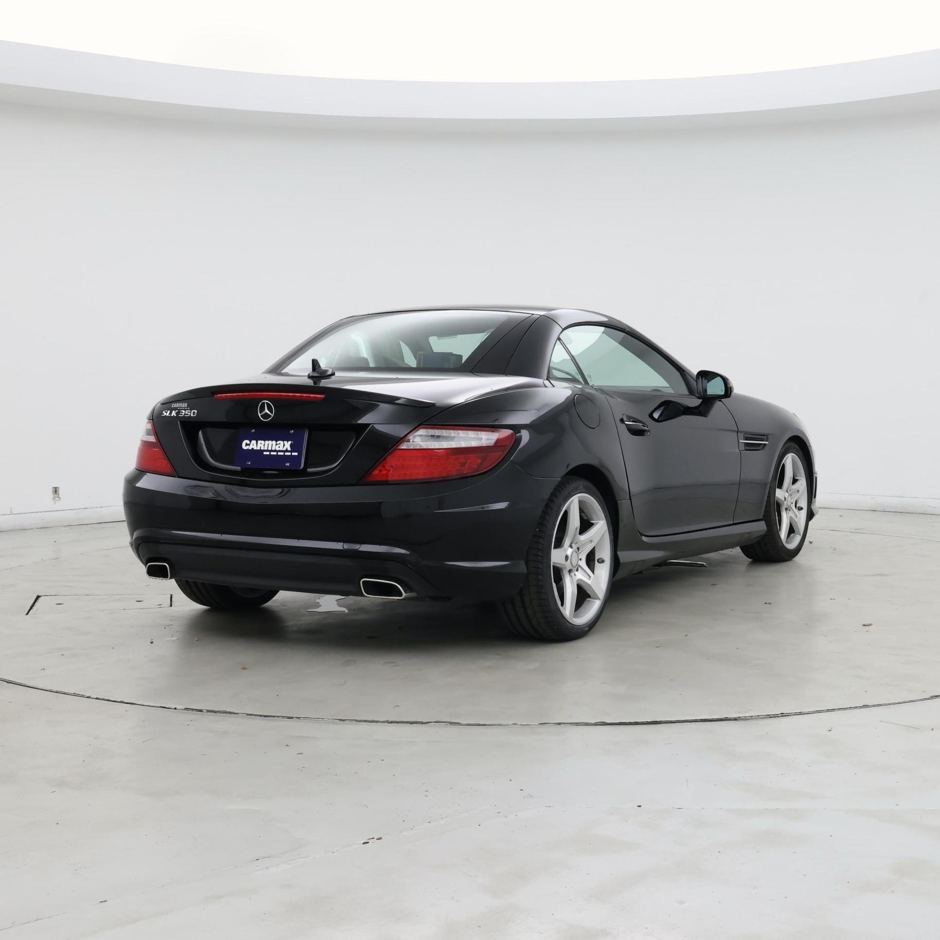 Thumbnail: 2016 Mercedes-Benz SLK - 8