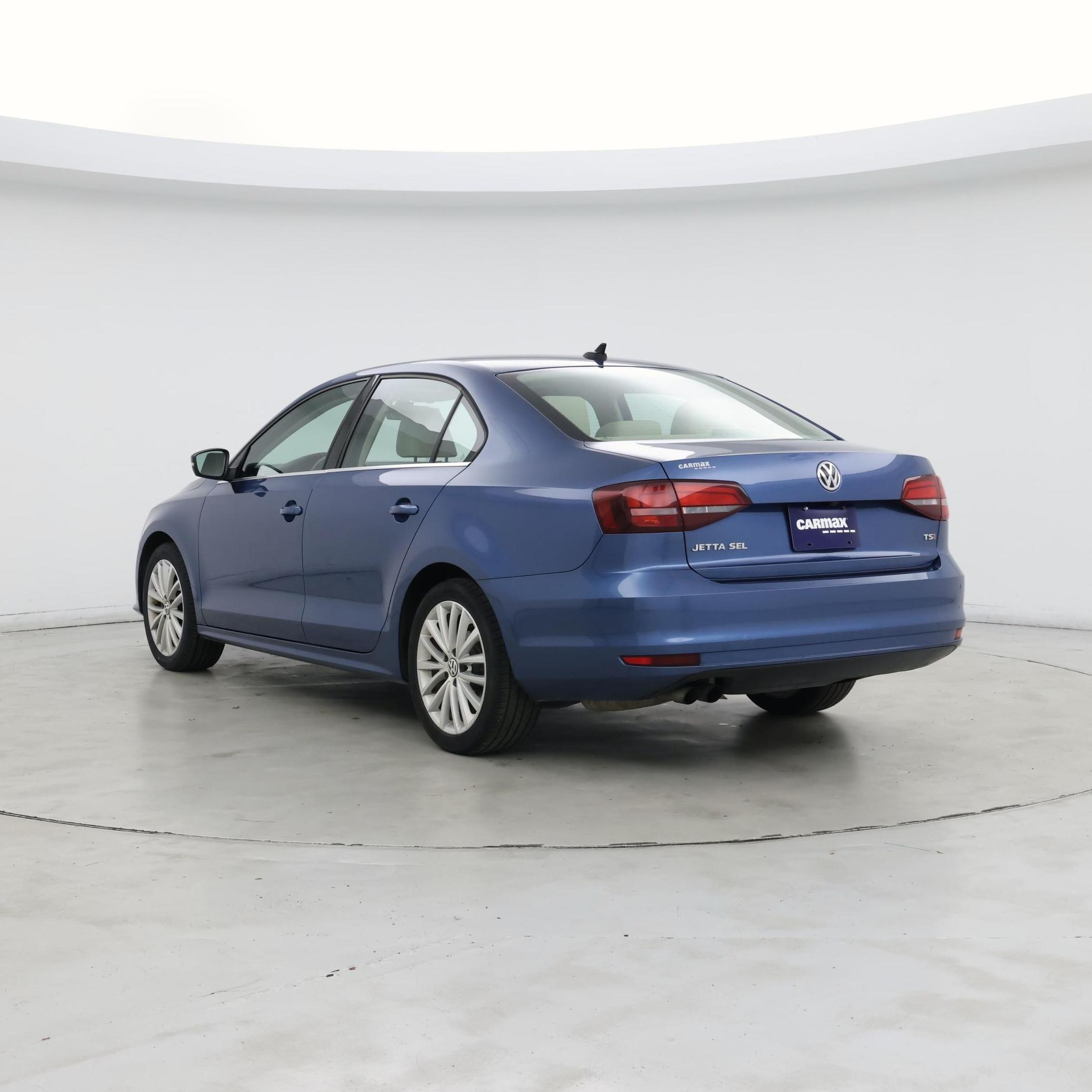 Thumbnail: 2016 Volkswagen Jetta - 2