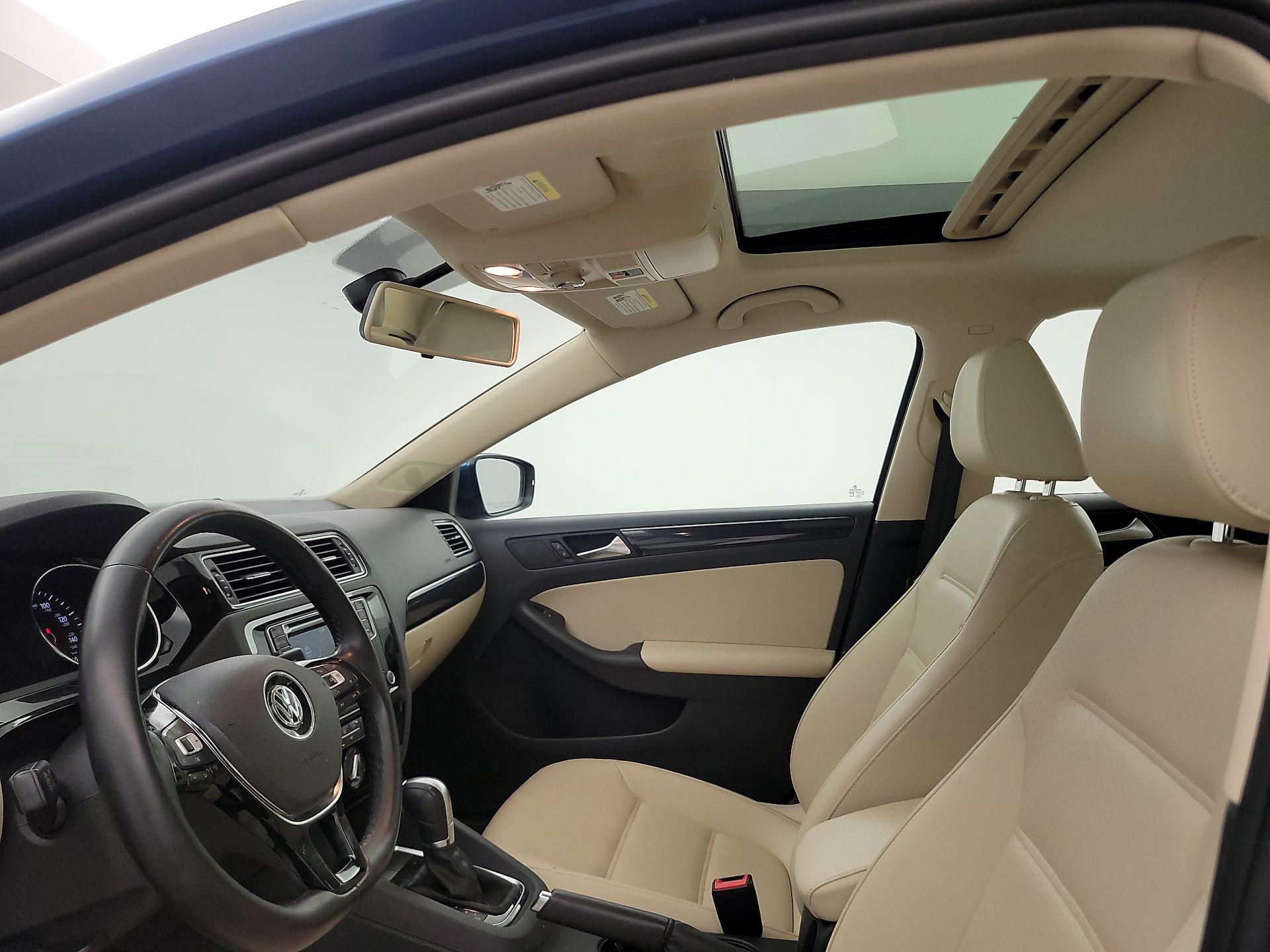 Thumbnail: 2016 Volkswagen Jetta - 20