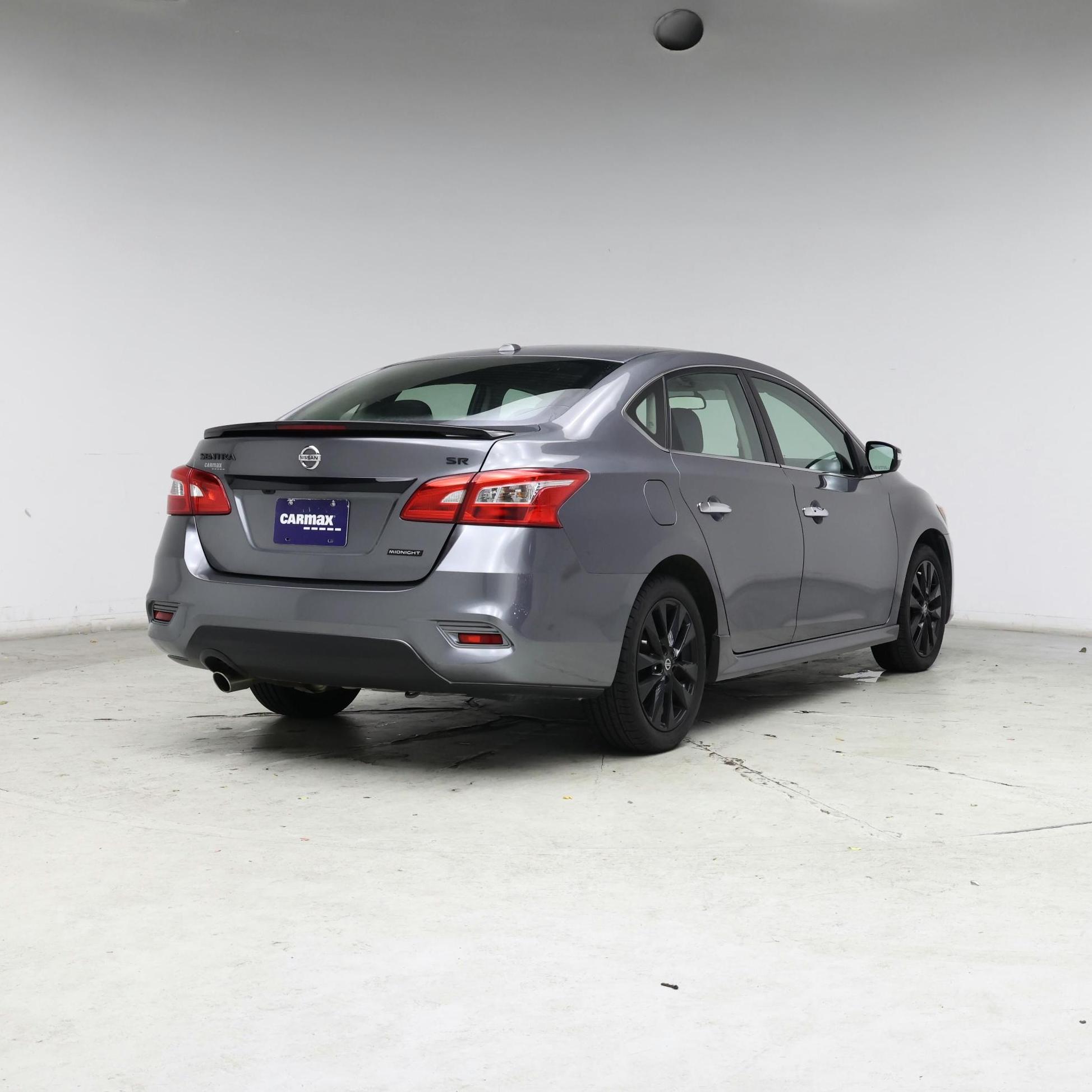 Thumbnail: 2018 Nissan Sentra - 8