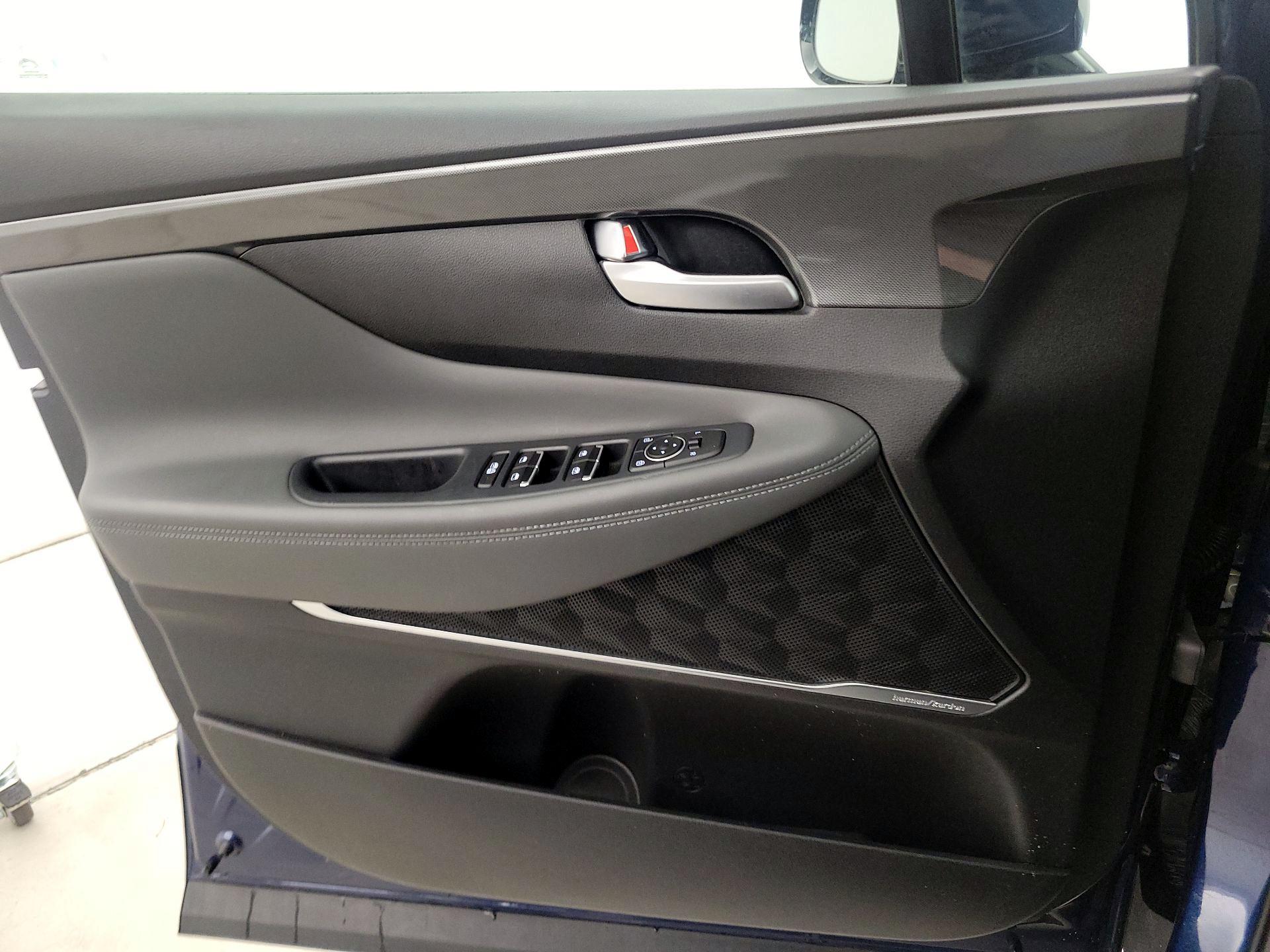 Thumbnail: 2023 Hyundai Santa Fe - 12