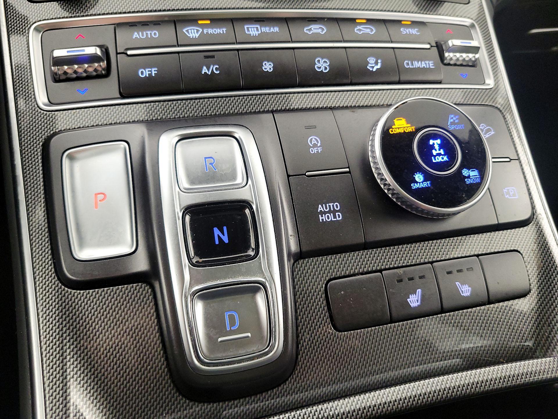 Thumbnail: 2023 Hyundai Santa Fe - 18