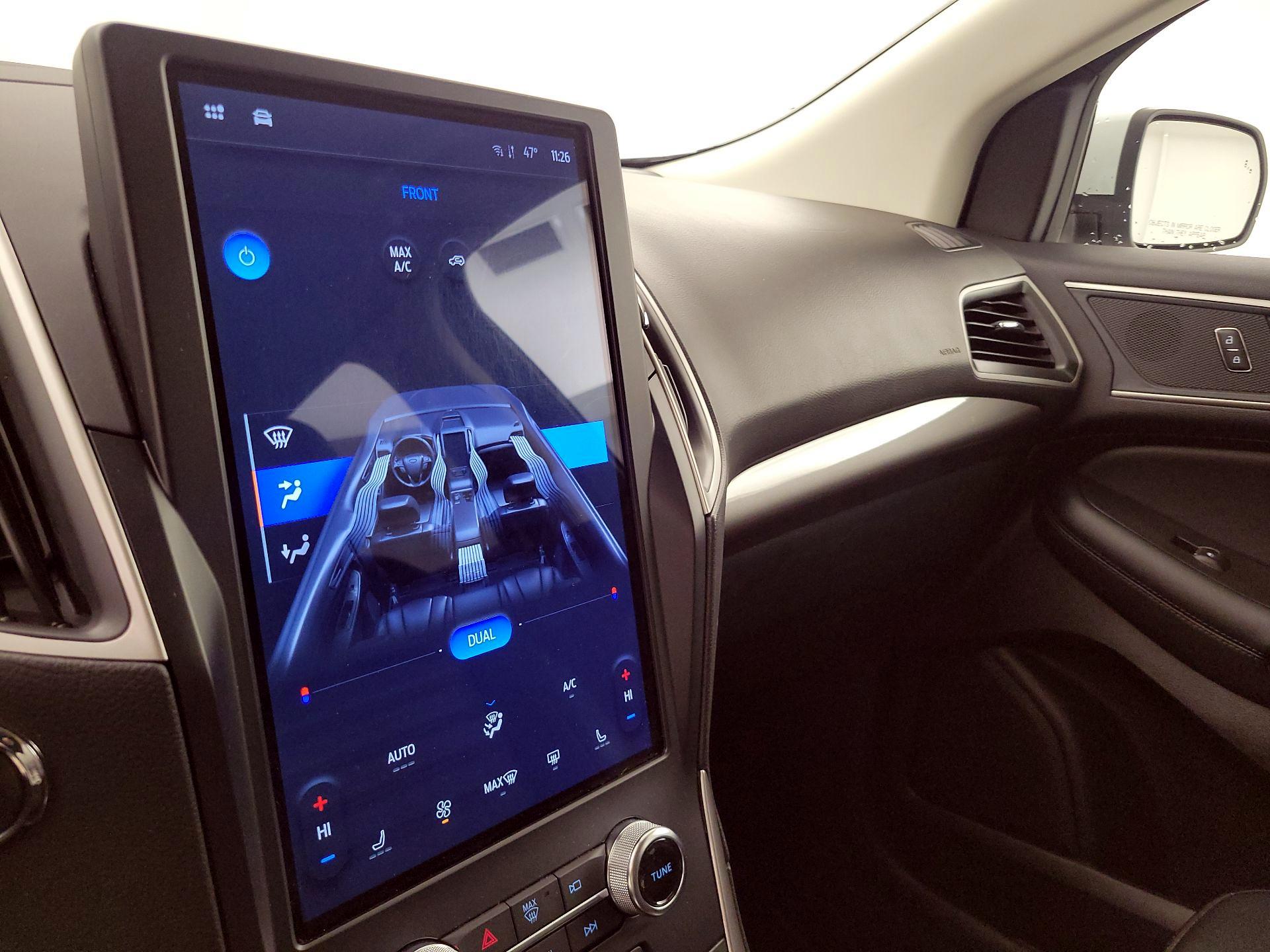 Thumbnail: 2024 Ford Edge - 17