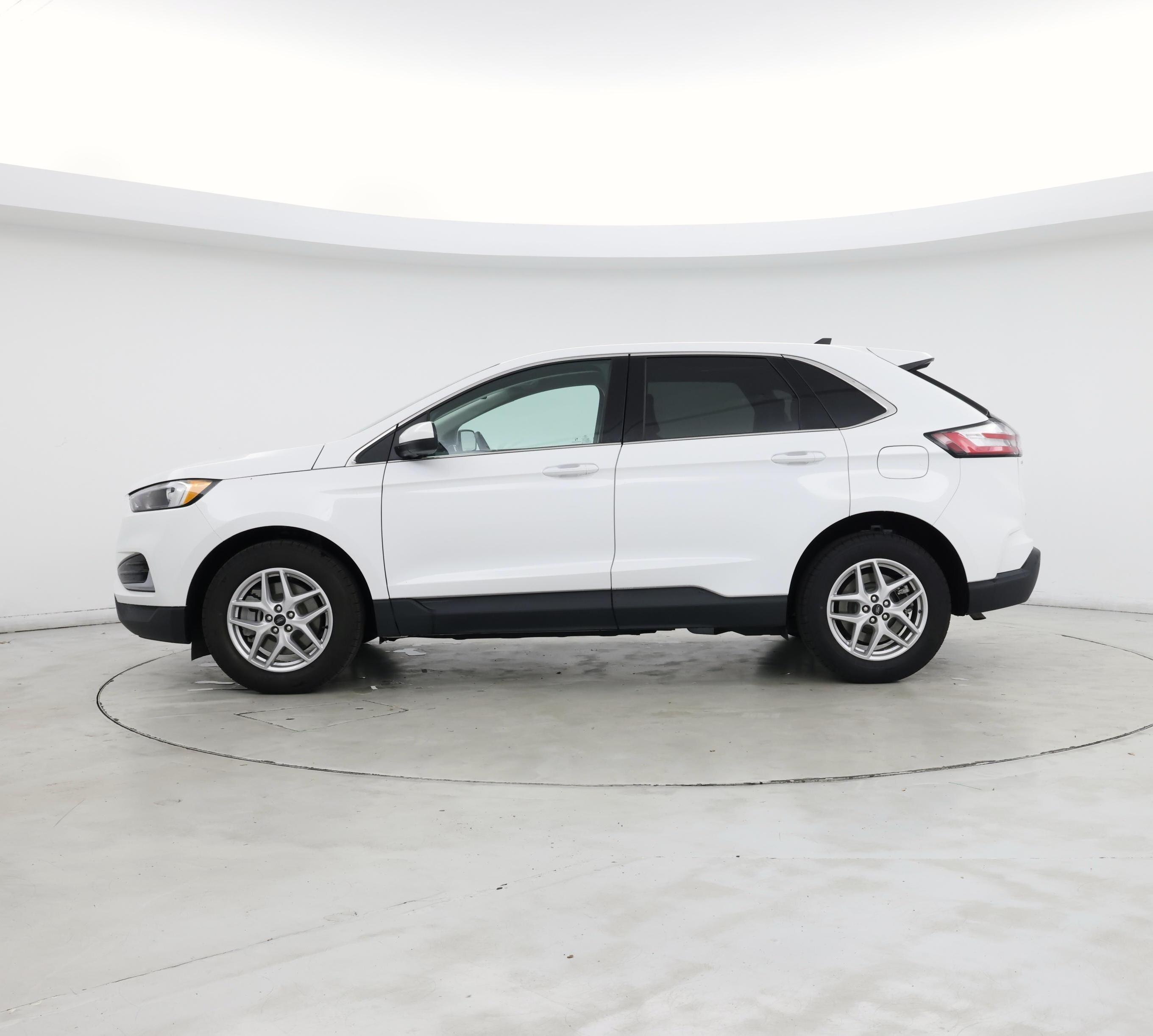 Thumbnail: 2024 Ford Edge - 3