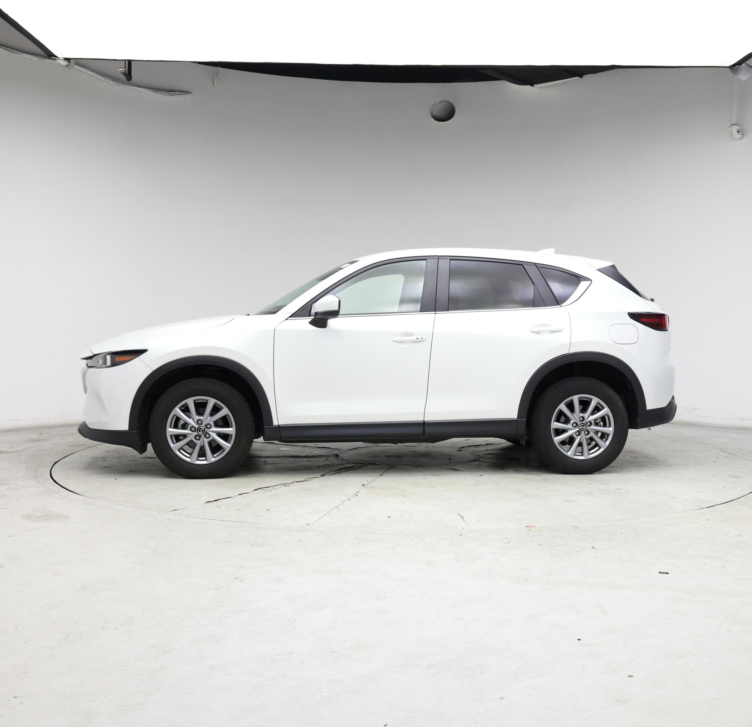 Thumbnail: 2023 Mazda CX-5 - 3
