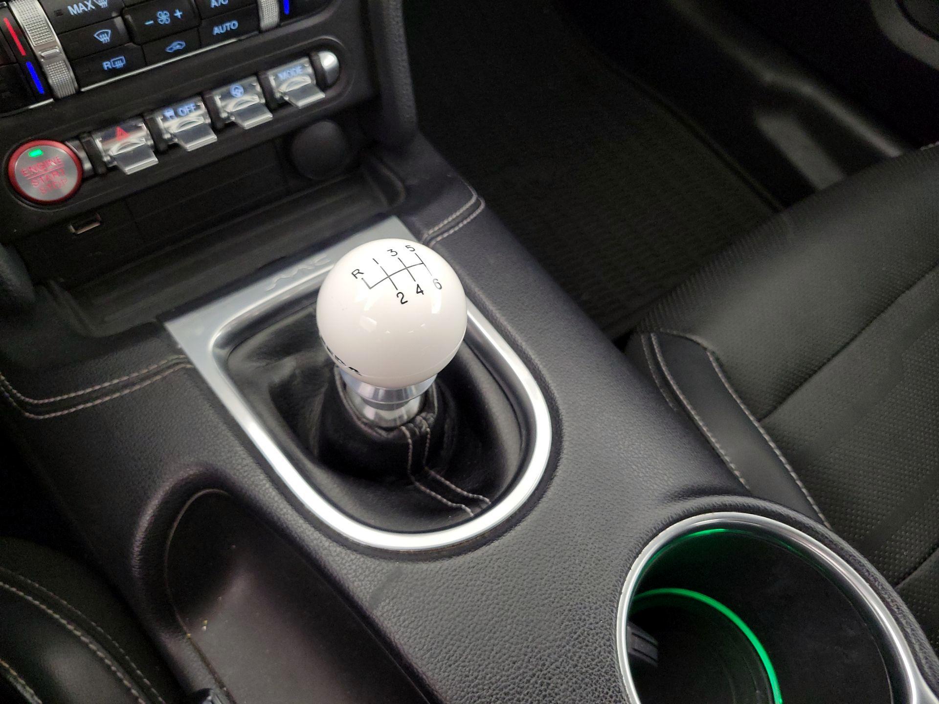 Thumbnail: 2019 Ford Mustang - 18