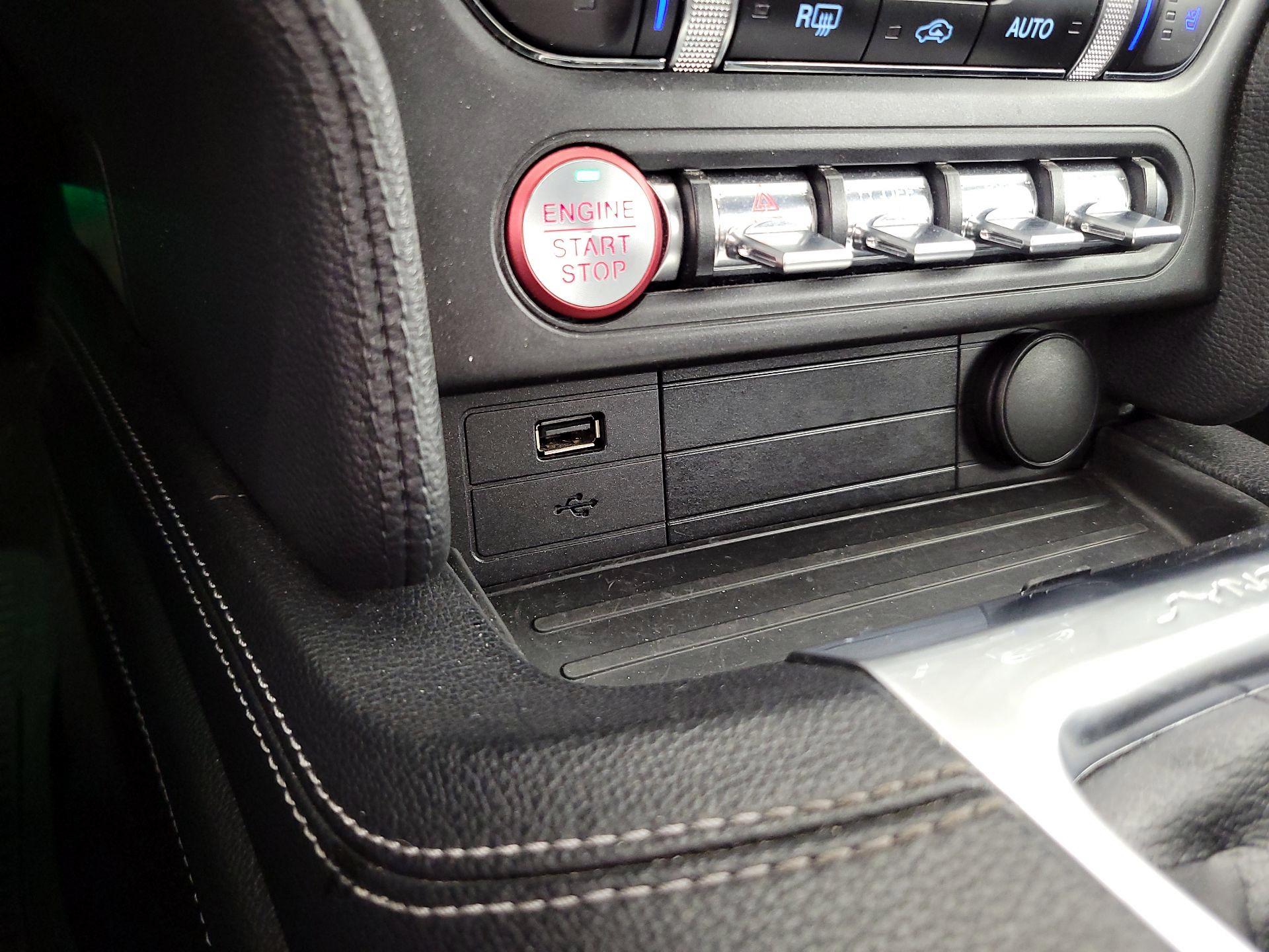 Thumbnail: 2019 Ford Mustang - 19