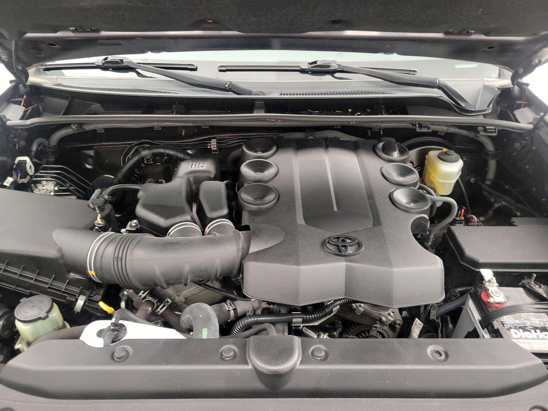 Thumbnail: 2017 Toyota 4Runner - 20