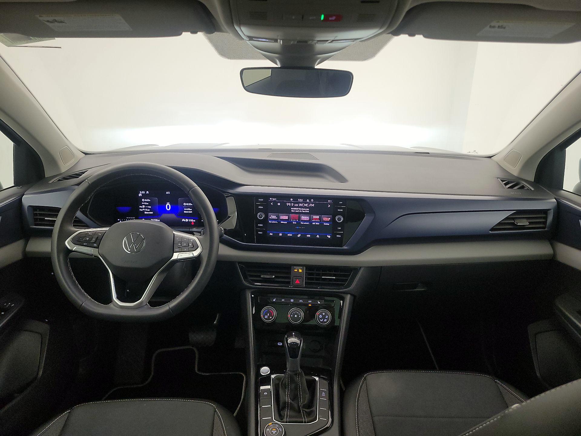 Thumbnail: 2023 Volkswagen Taos - 9