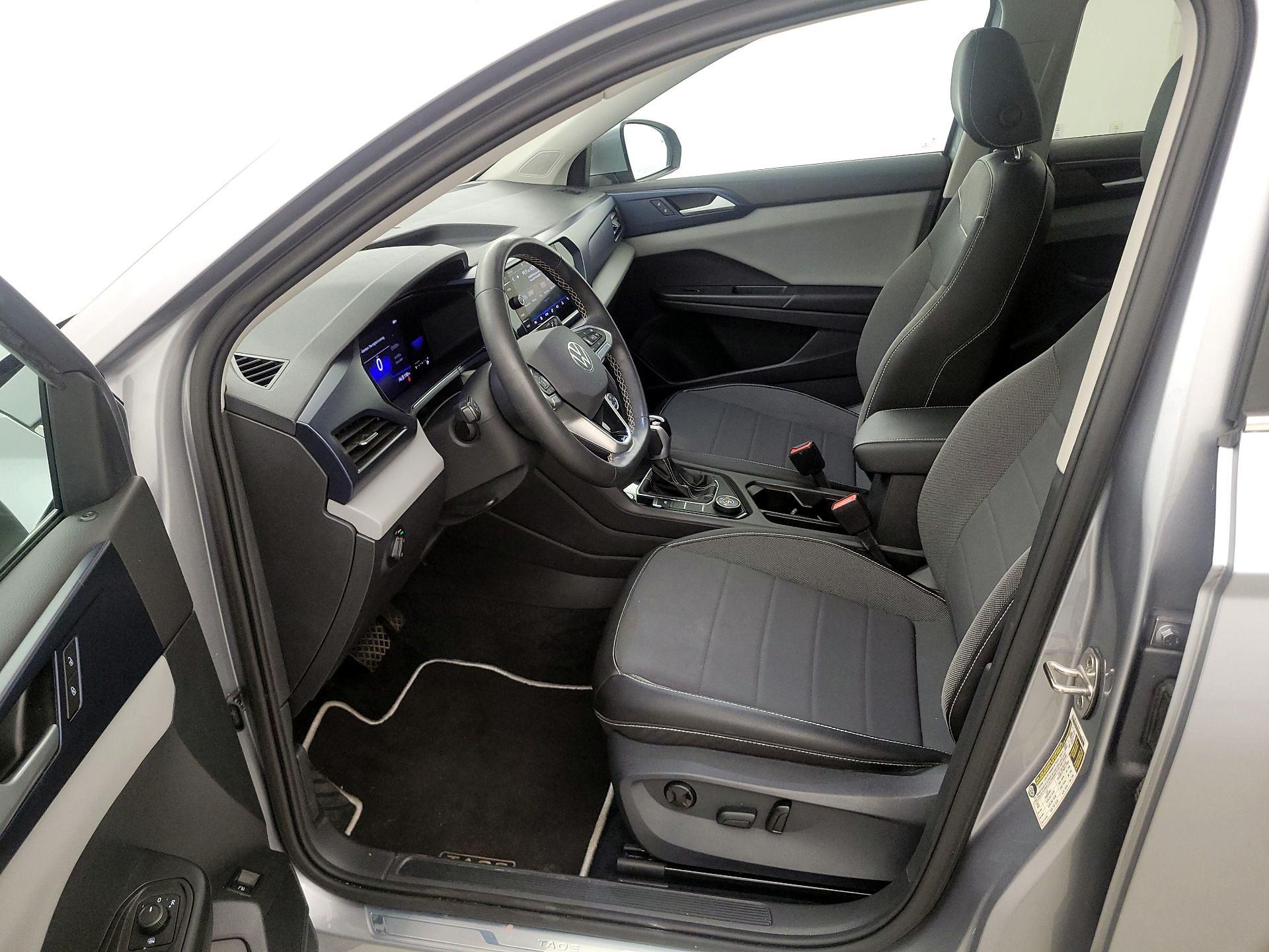 Thumbnail: 2023 Volkswagen Taos - 11