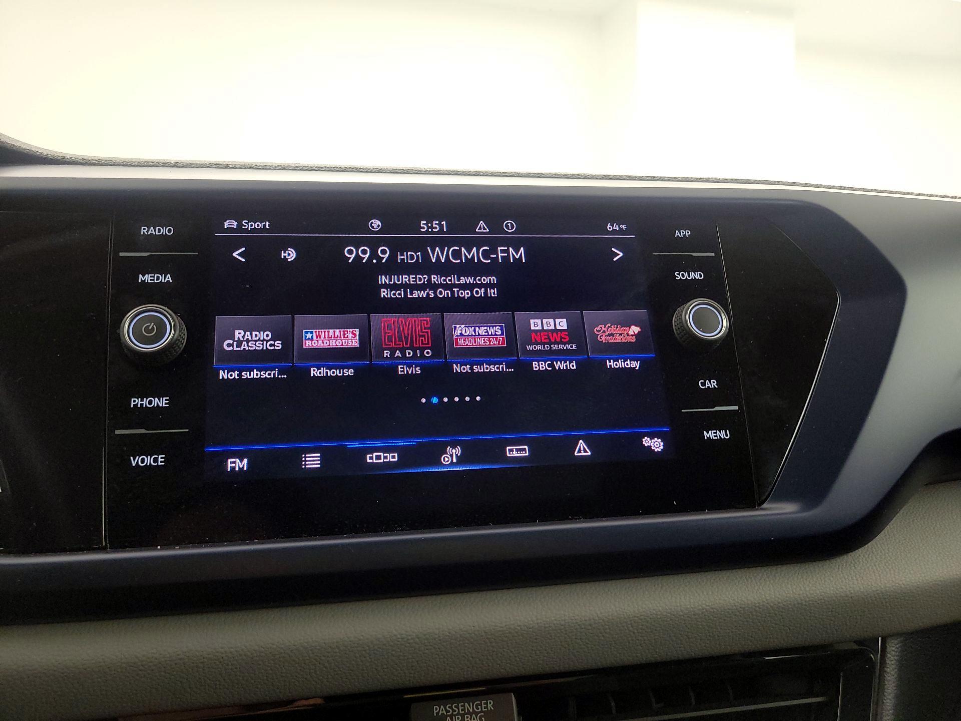 Thumbnail: 2023 Volkswagen Taos - 15