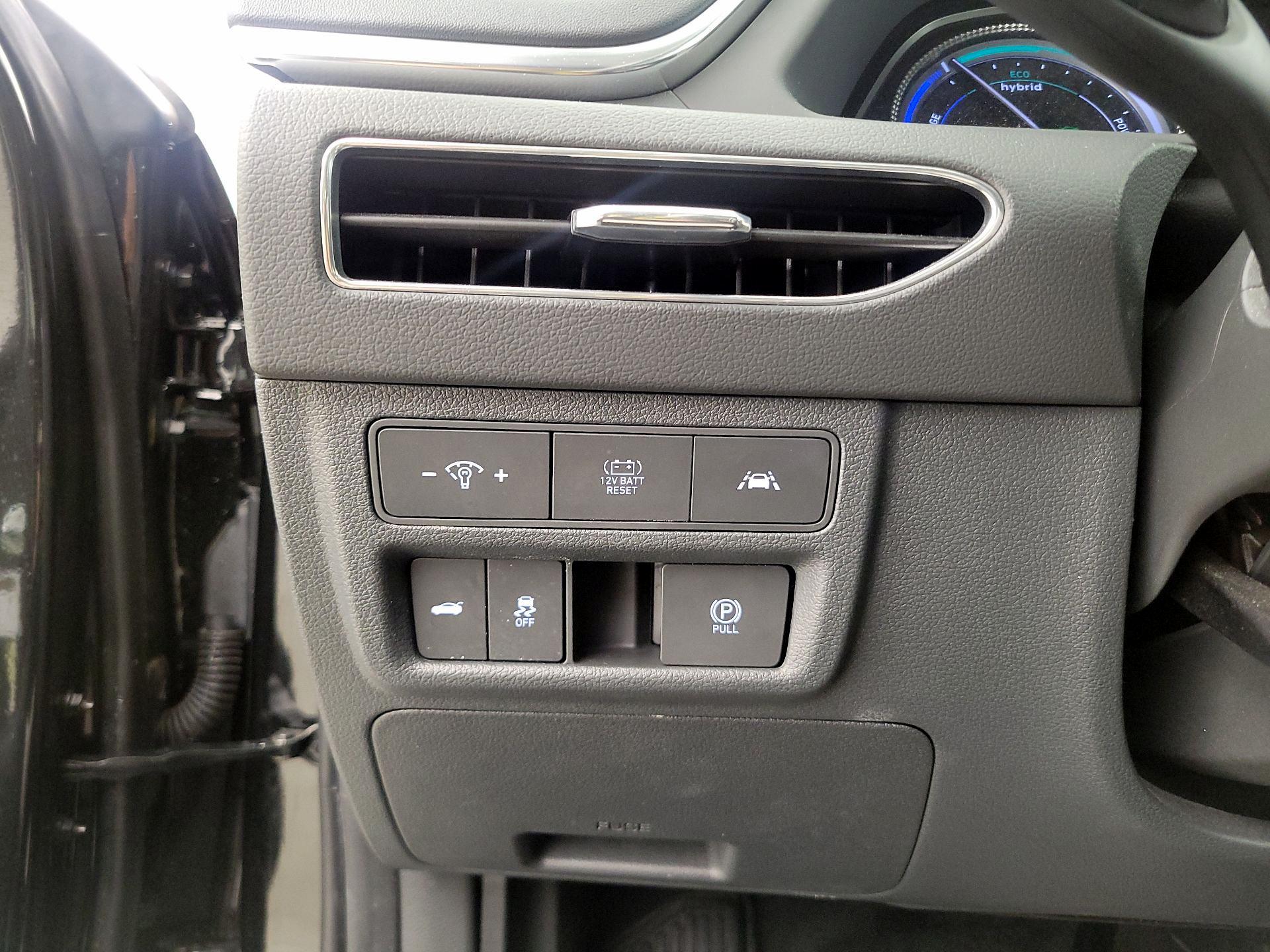 Thumbnail: 2022 Hyundai Sonata - 13