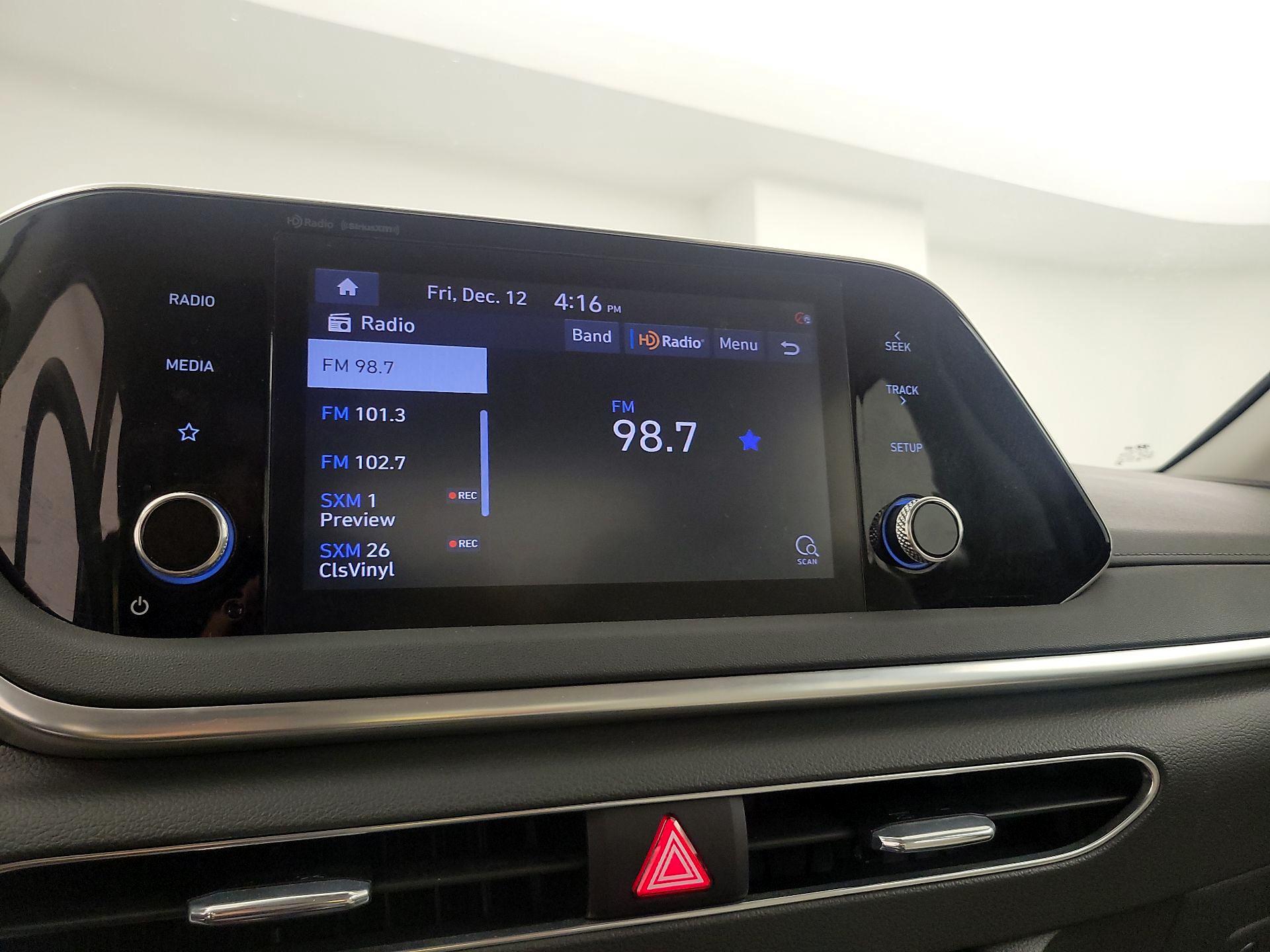 Thumbnail: 2022 Hyundai Sonata - 15