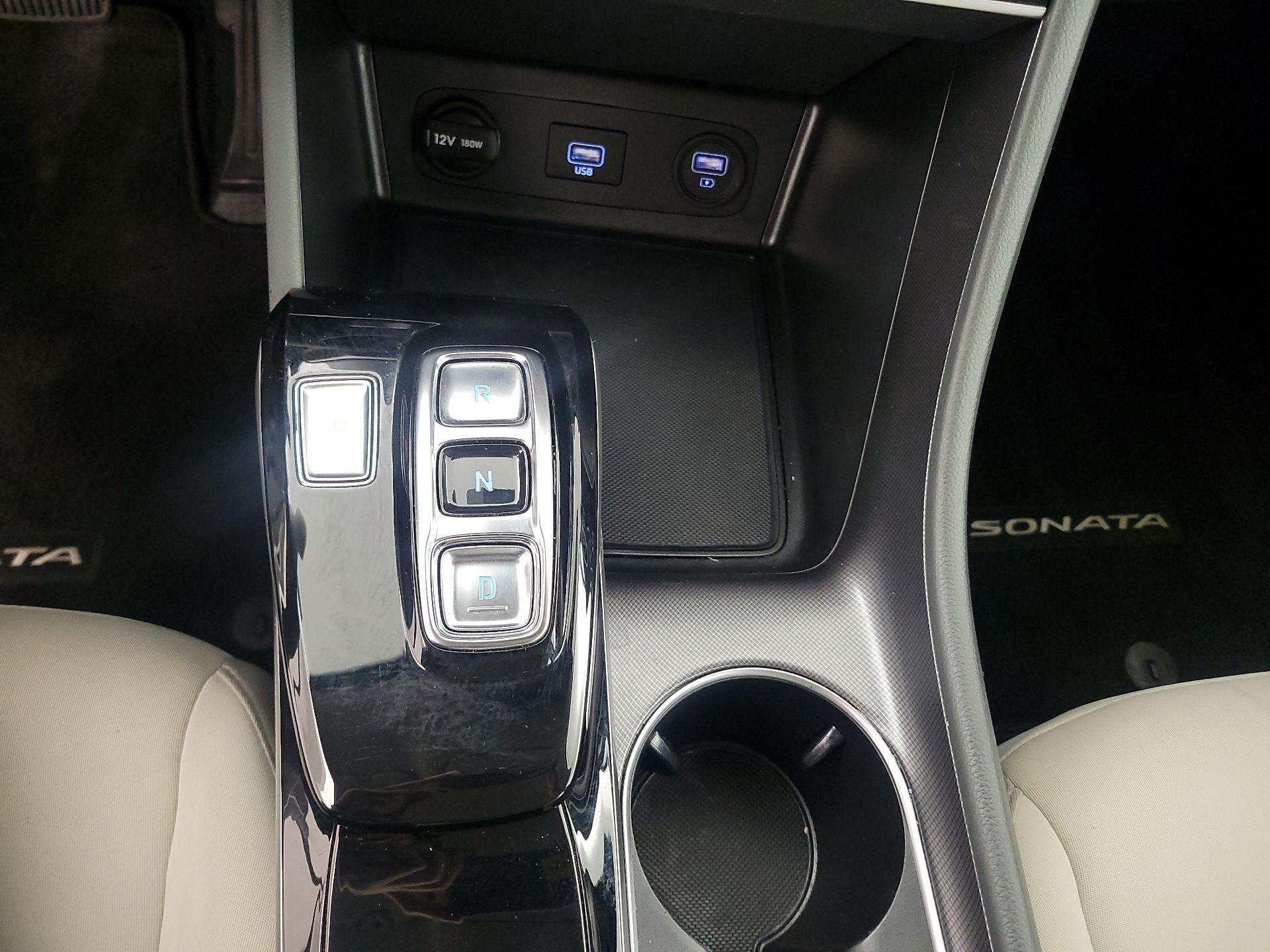 Thumbnail: 2022 Hyundai Sonata - 17