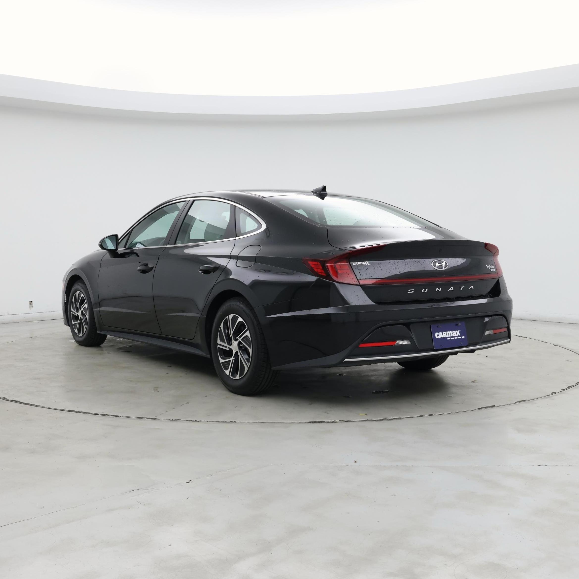 Thumbnail: 2022 Hyundai Sonata - 2