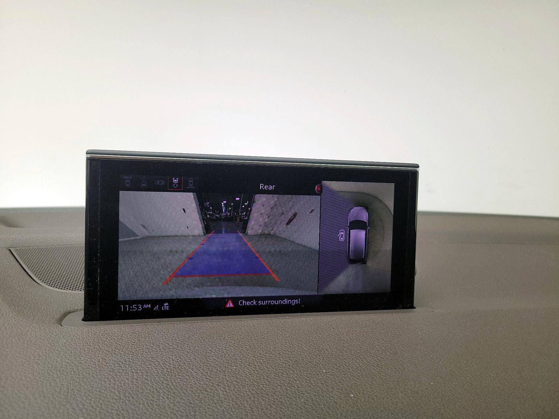 Thumbnail: 2019 Audi Q7 - 15