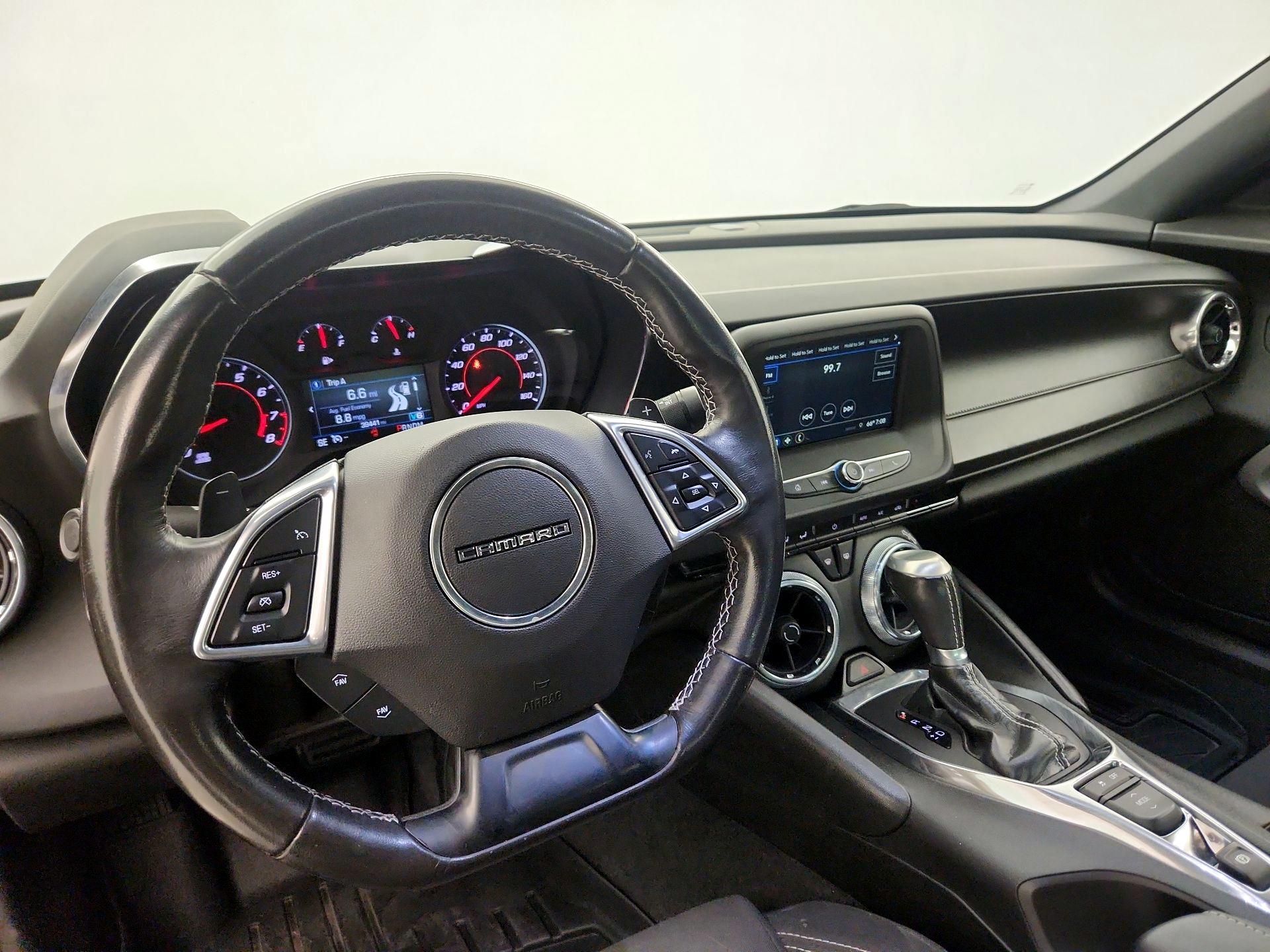 Thumbnail: 2019 Chevrolet Camaro - 9