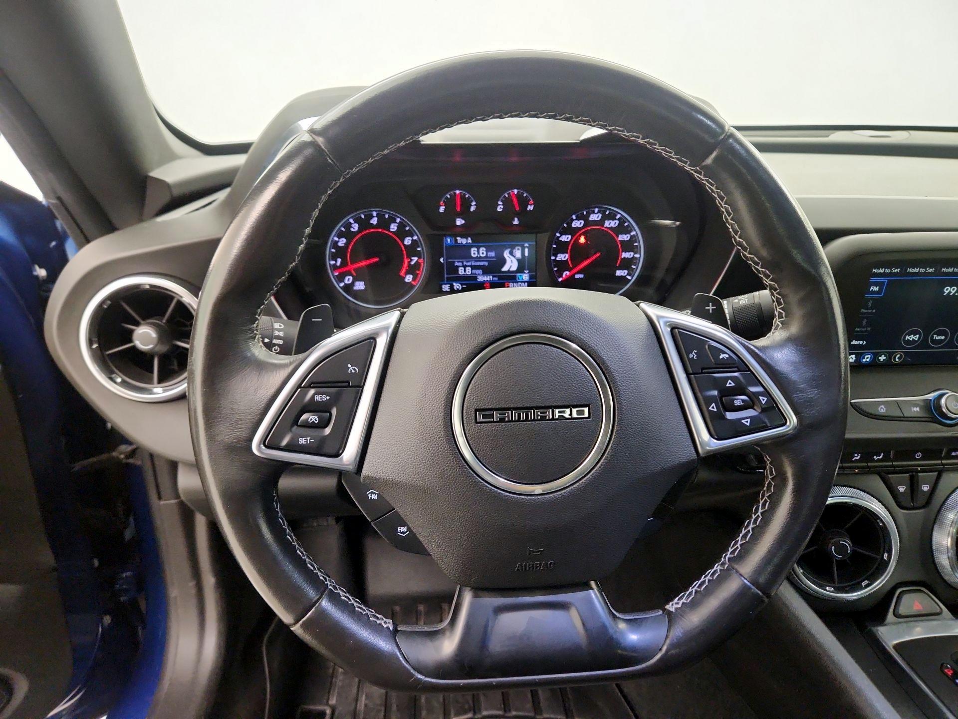 Thumbnail: 2019 Chevrolet Camaro - 10