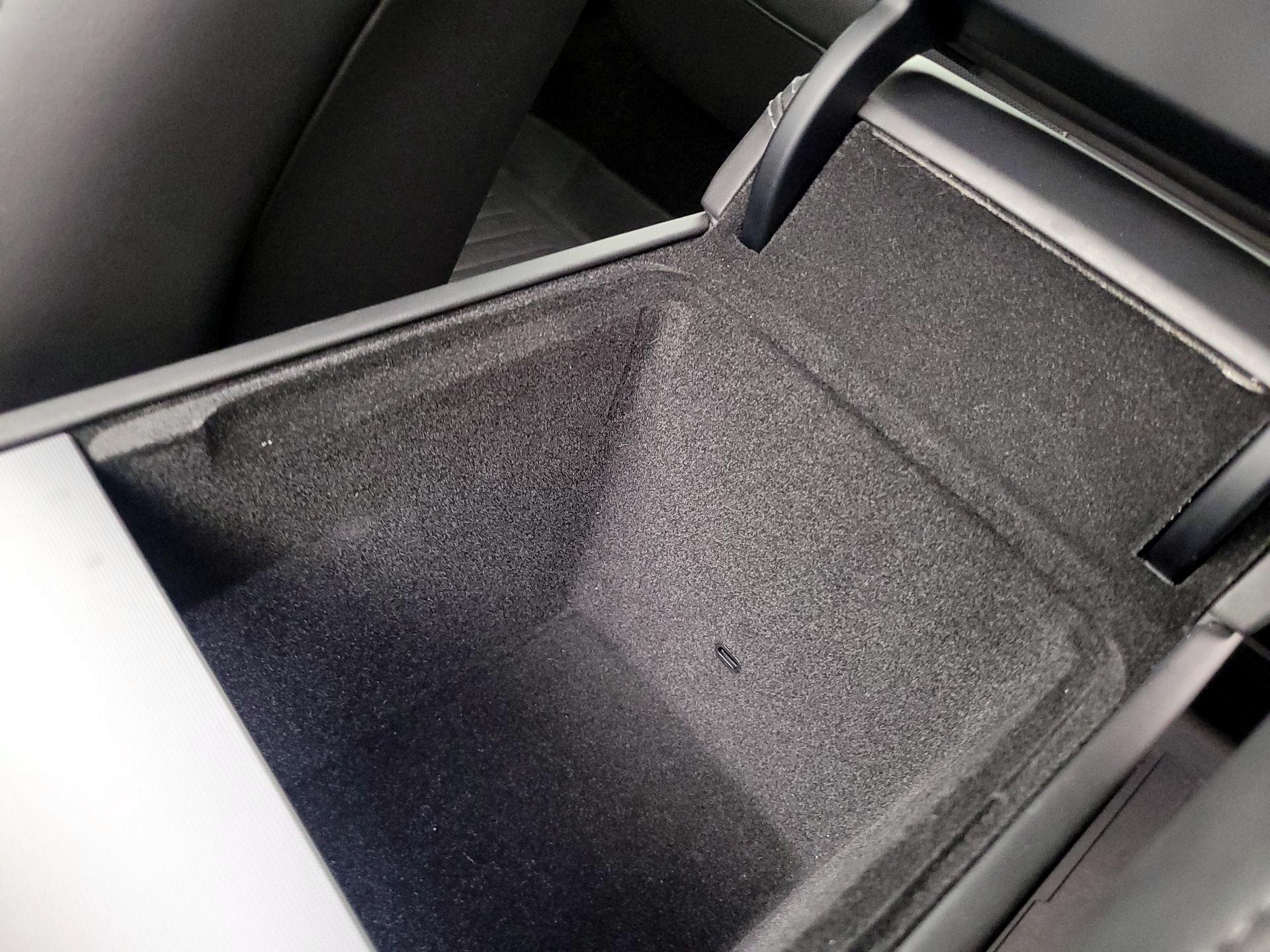 Thumbnail: 2024 Tesla Model 3 - 18