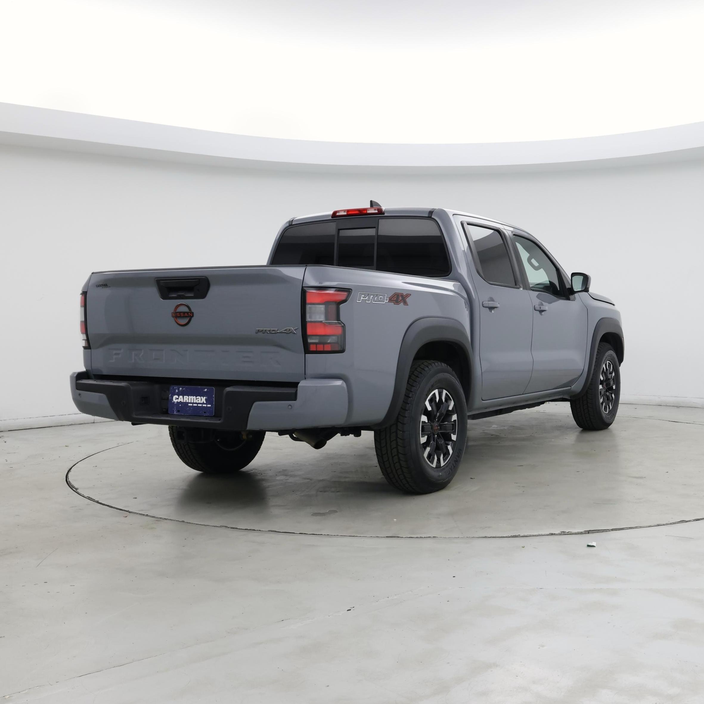 Thumbnail: 2022 Nissan Frontier - 8