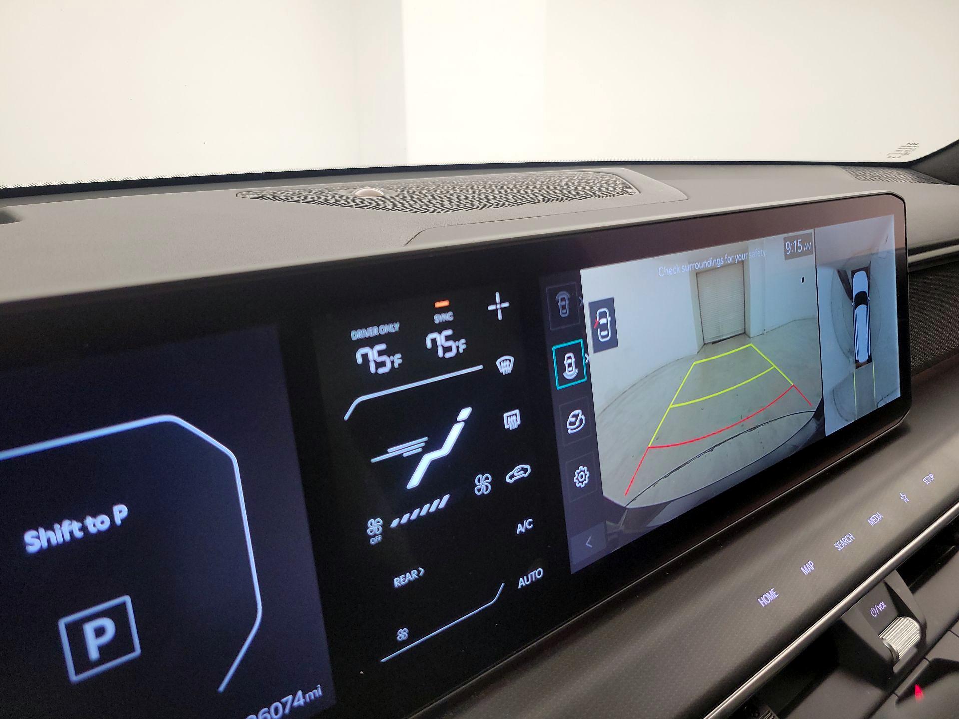 Thumbnail: 2024 Kia EV9 - 15