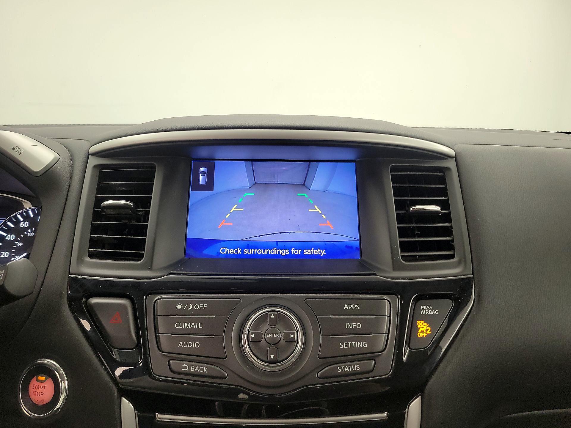 Thumbnail: 2018 Nissan Pathfinder - 14