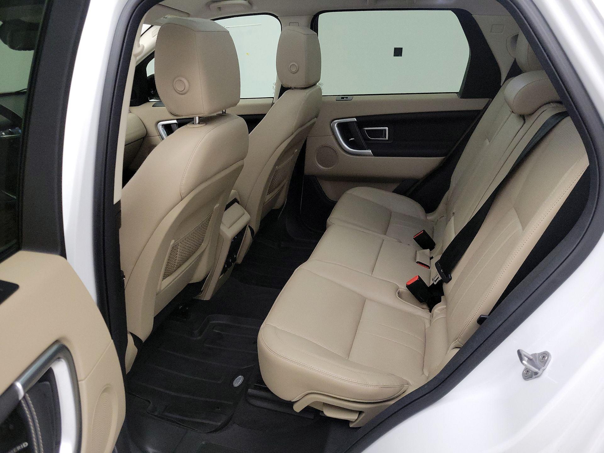 Thumbnail: 2018 Land Rover Discovery Sport - 20